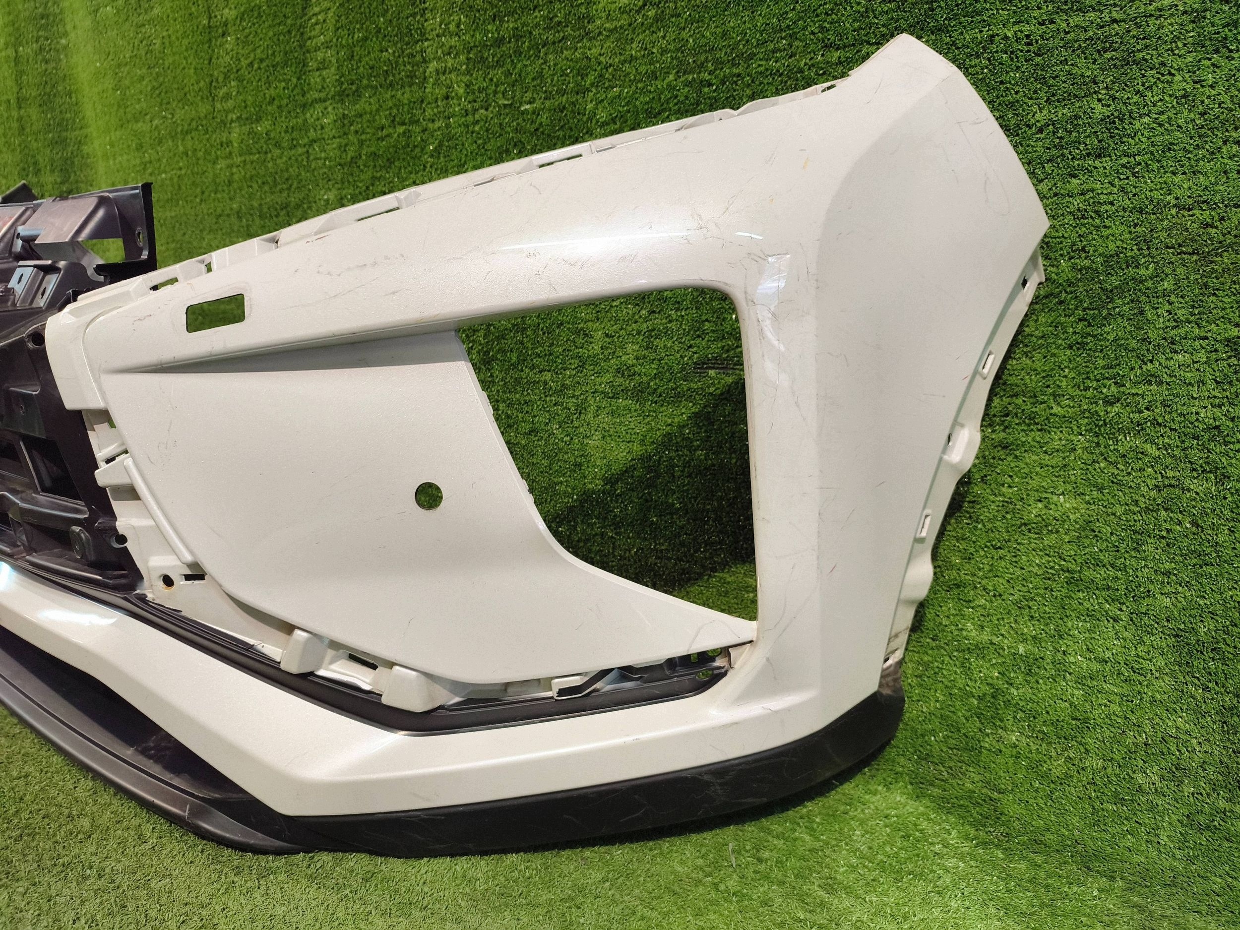 front bumper front MITSUBISHI ECLIPSE CROSS 17- NR.9919
