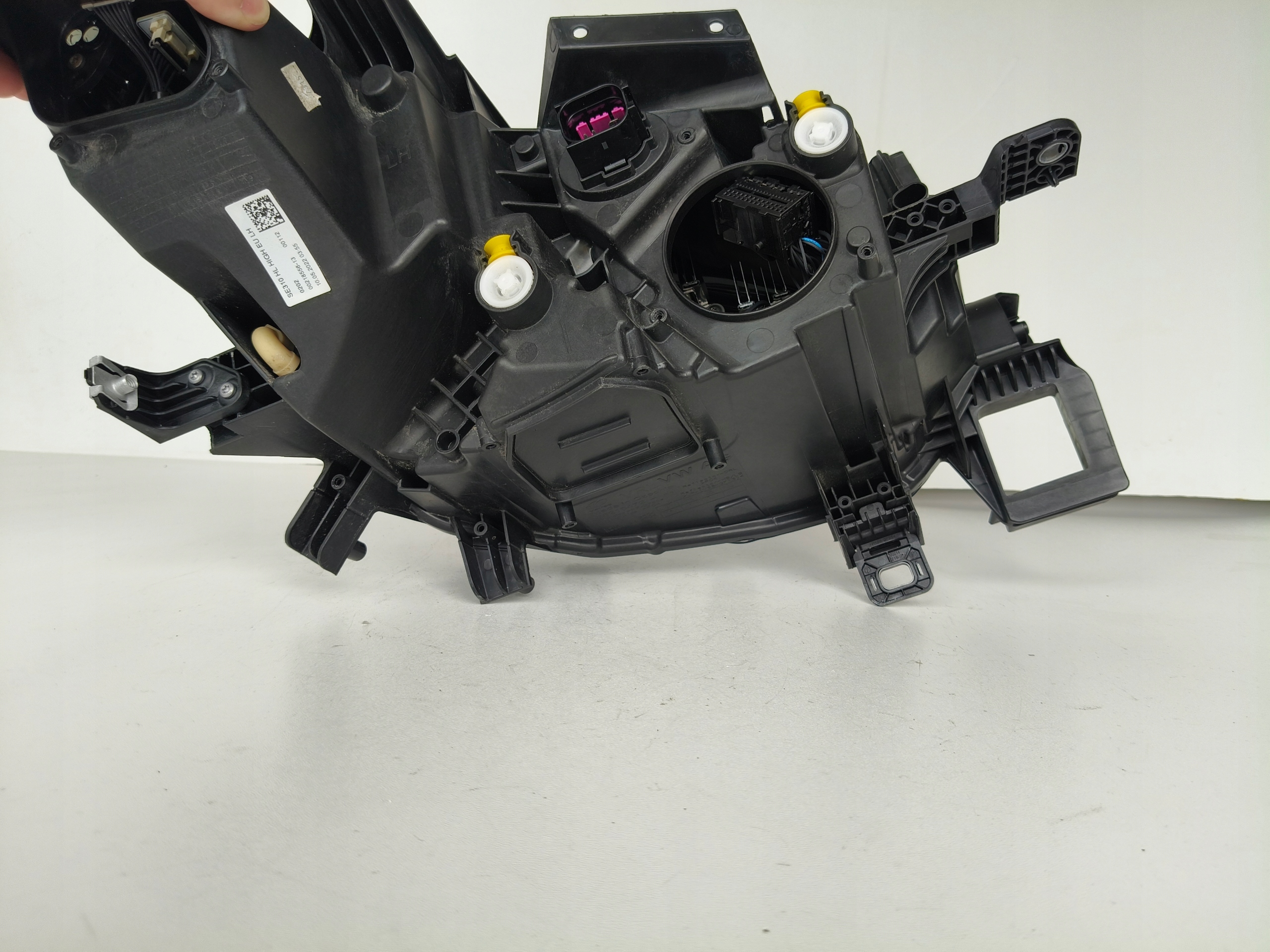 light left REFLEKTOR SEAT CUPRA BORN 10E 21- FULL LED