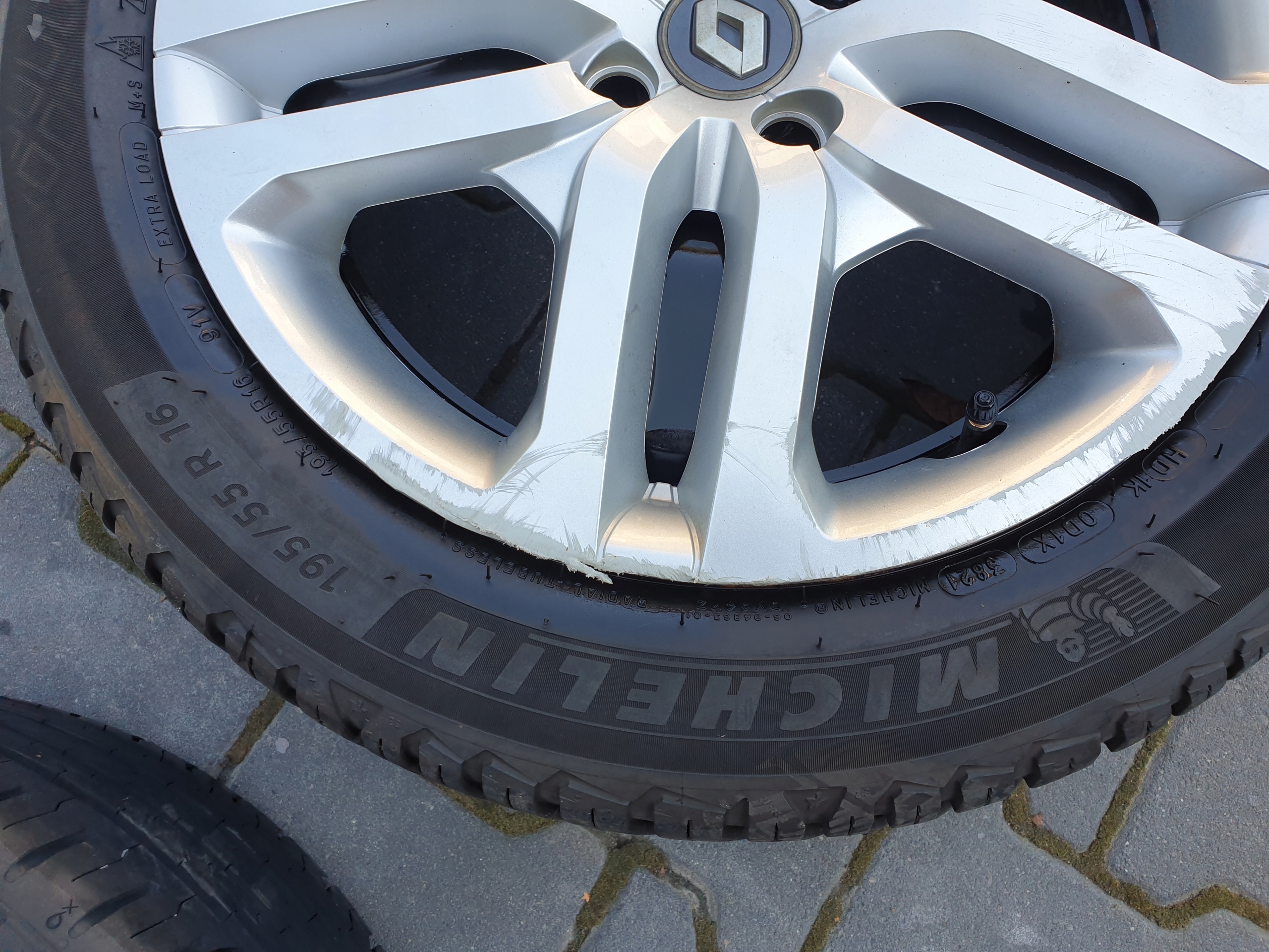 discs tyres wheels 16 CALI RENAULT CLIO 4 IV 195/55R16