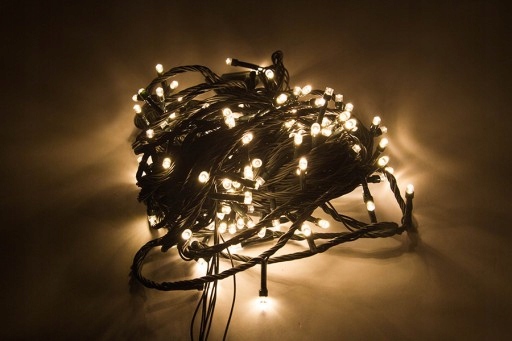 LAMPKI CHOINKOWE 100 LED CIEPŁO BIAŁE Zasilanie sieciowe