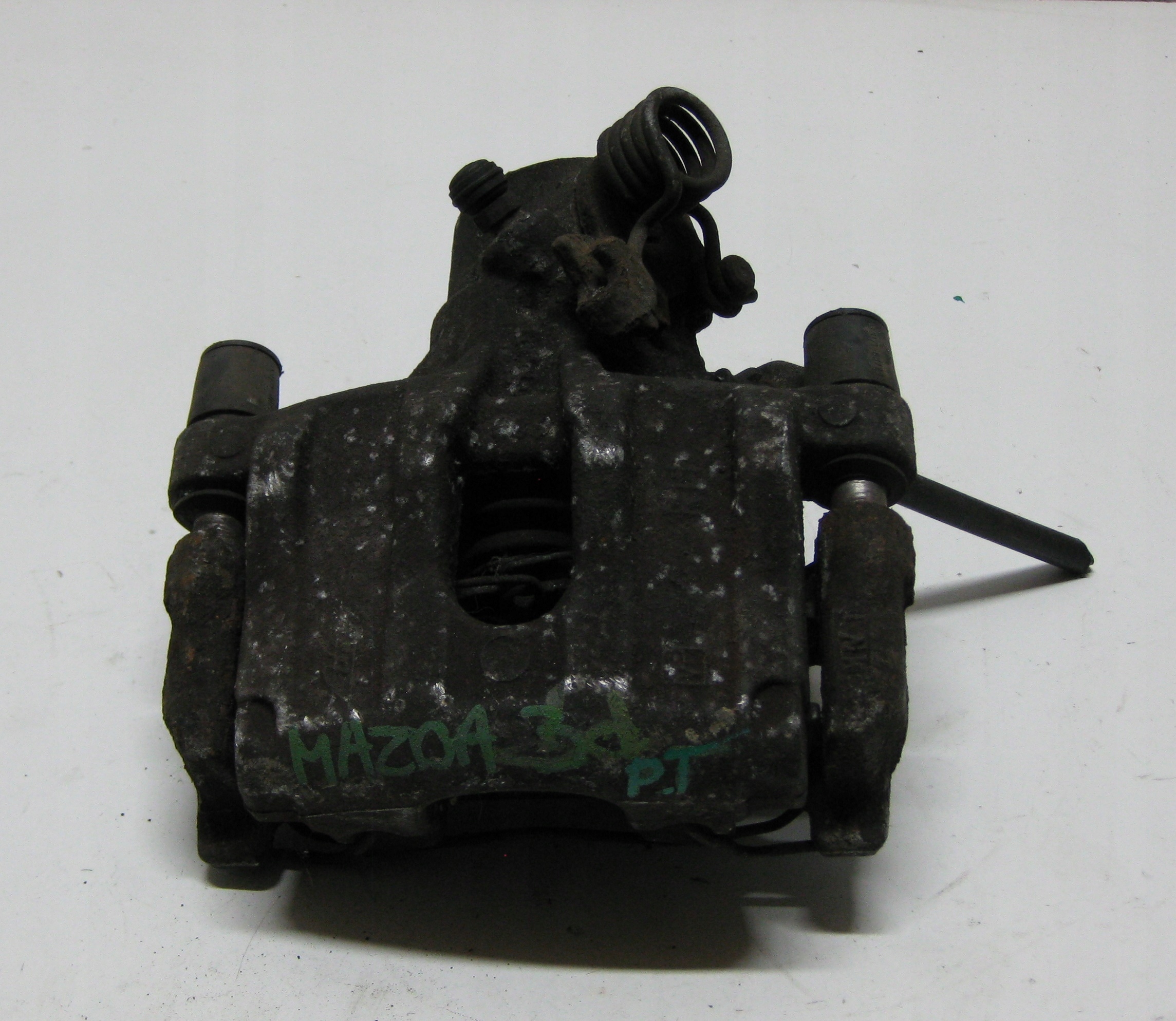 MAZDA 3 caliper brake right rear part