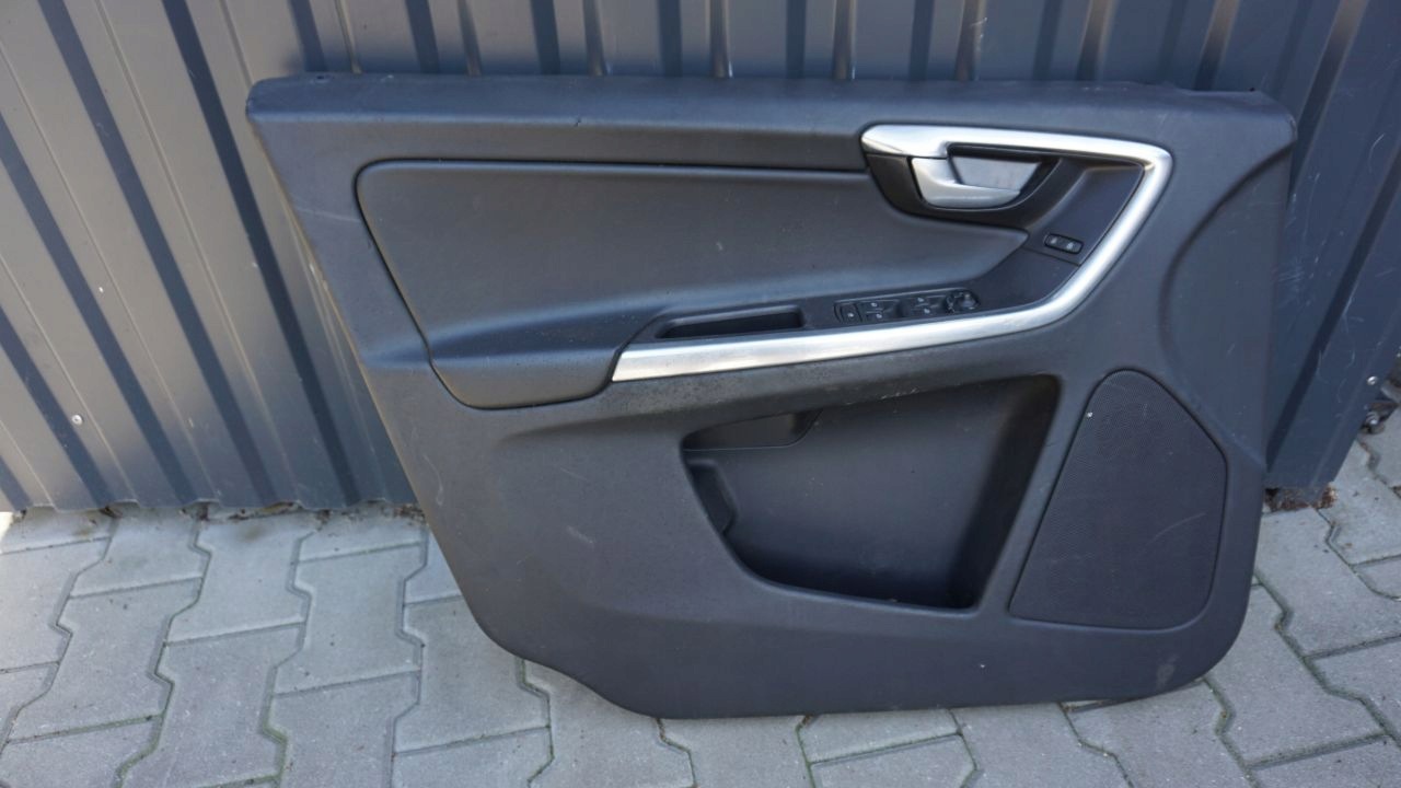 VOLVO XC60 - side upholstery door left front