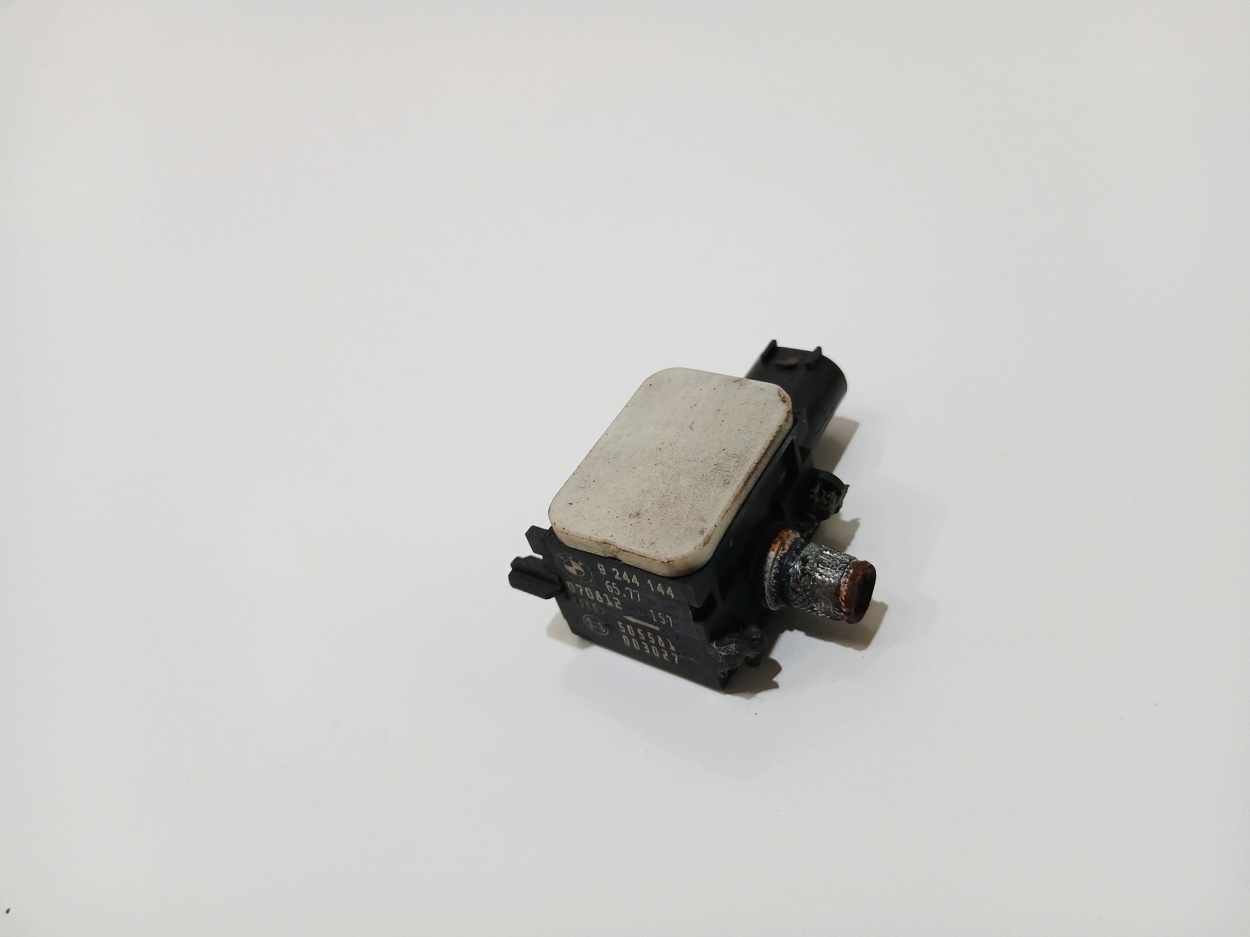 sensor beschleunigungs BMW E88 9244144