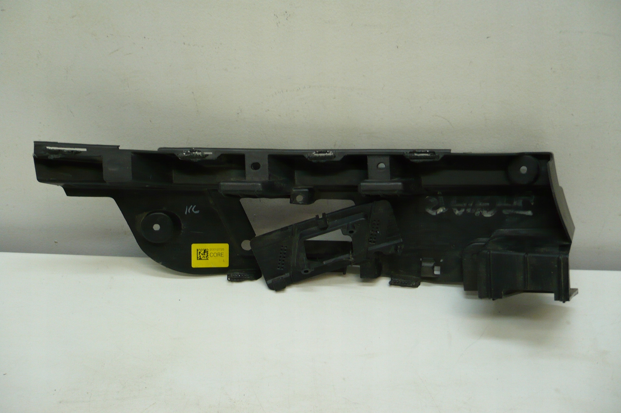 JAGUAR F-PACE 16- support holder of a bumper left front original