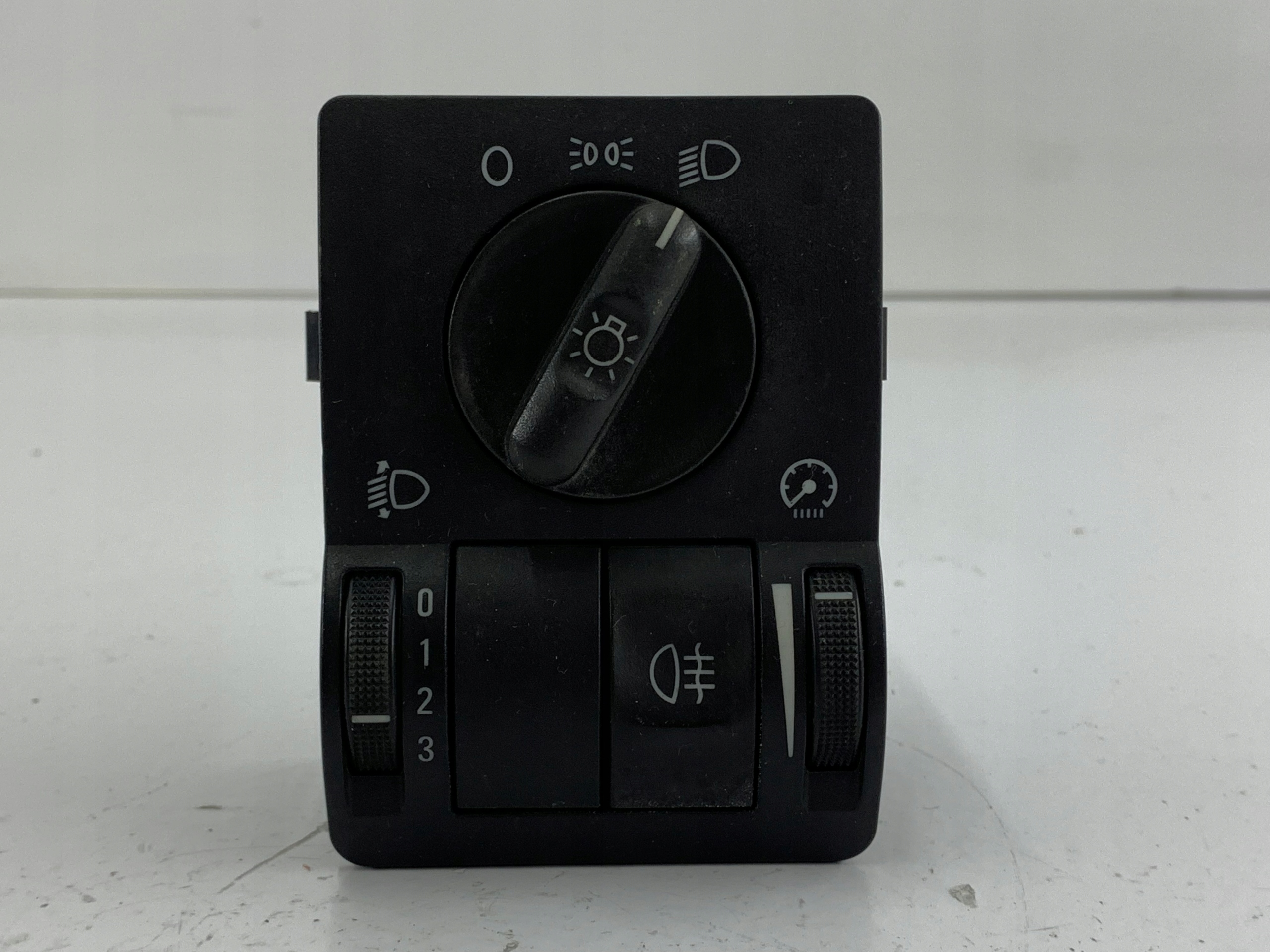 OPEL VECTRA C SIGNUM light switch 9116612