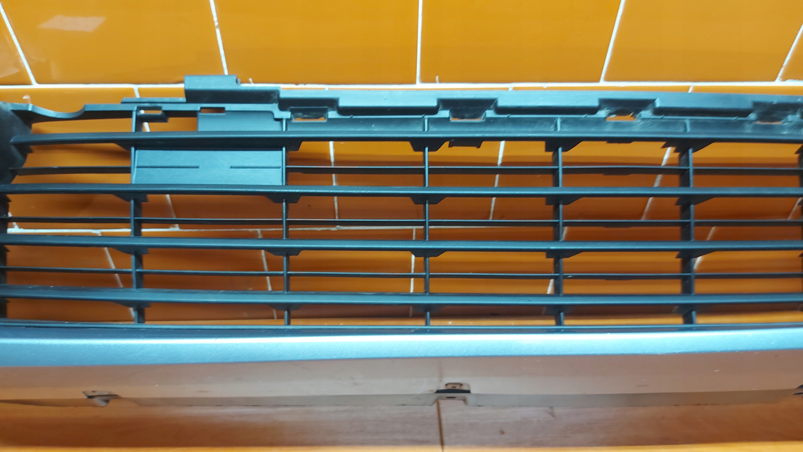grid of a bumper central front front TOYOTA PROACE CITY OPEL COMBO E 18
