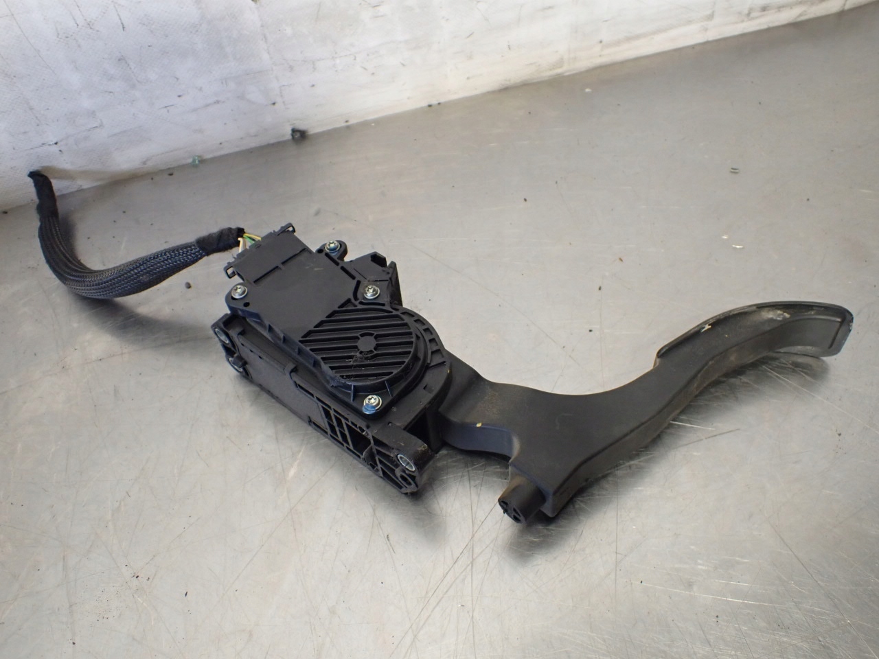 PEDAŁ GAZU SKODA FABIA II 1.4MPI