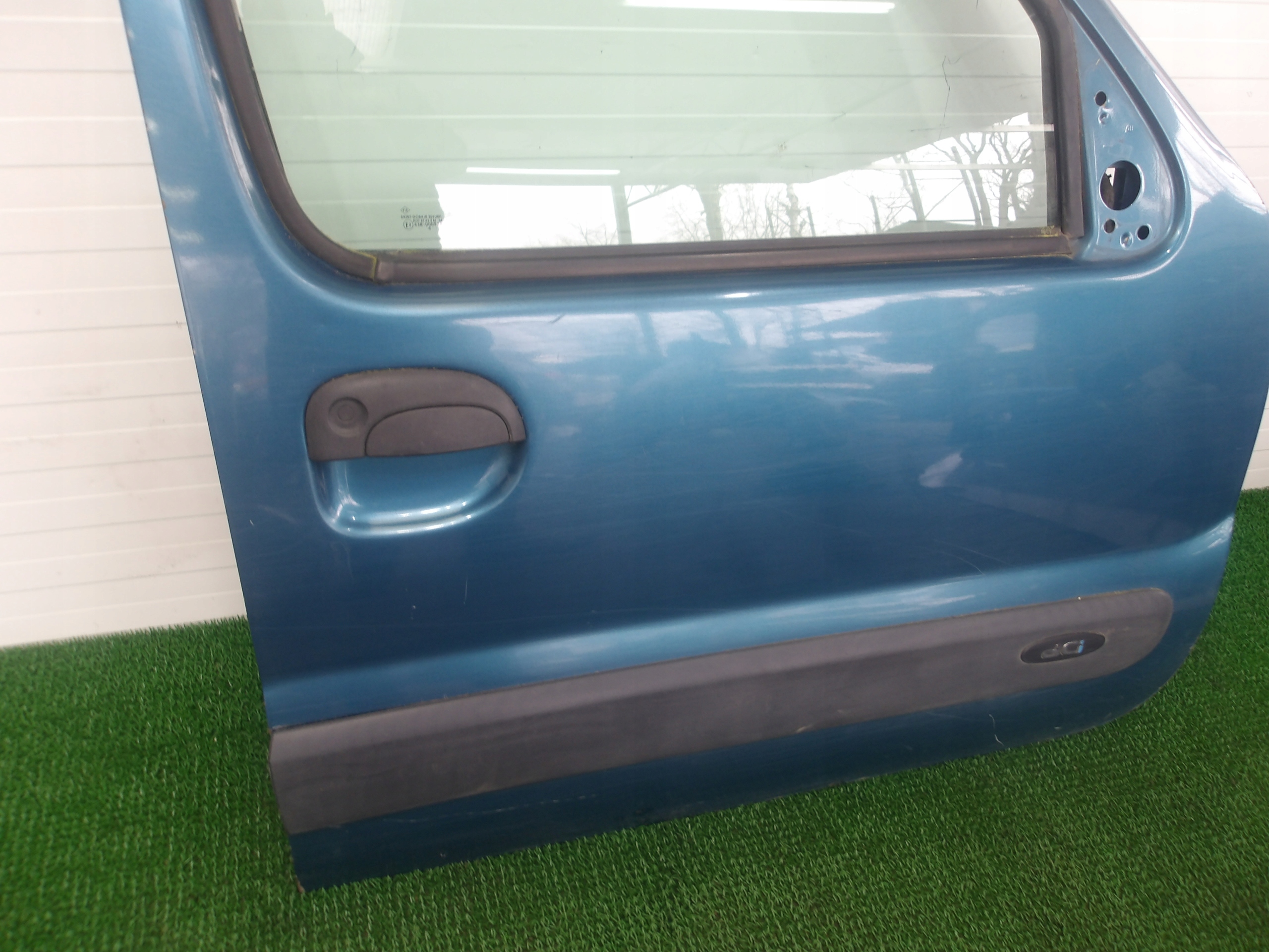 RENAULT KANGOO and 98-08 door front right front SZEROKA moulding TEI44