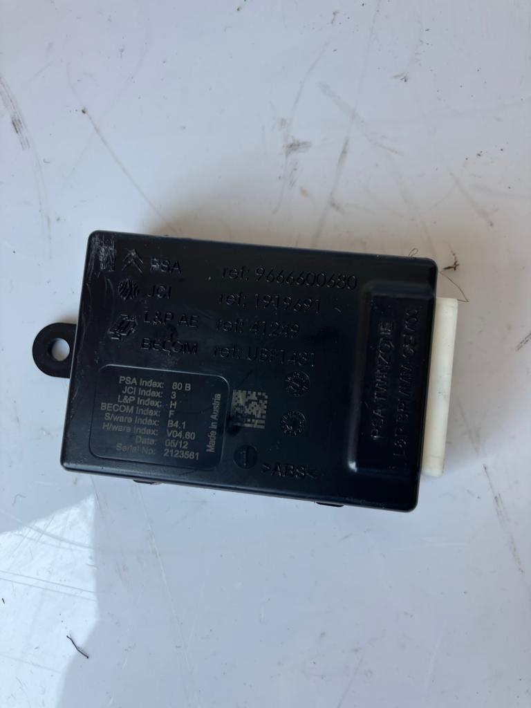 module control unit PAMIECI seat DS5 9666600680