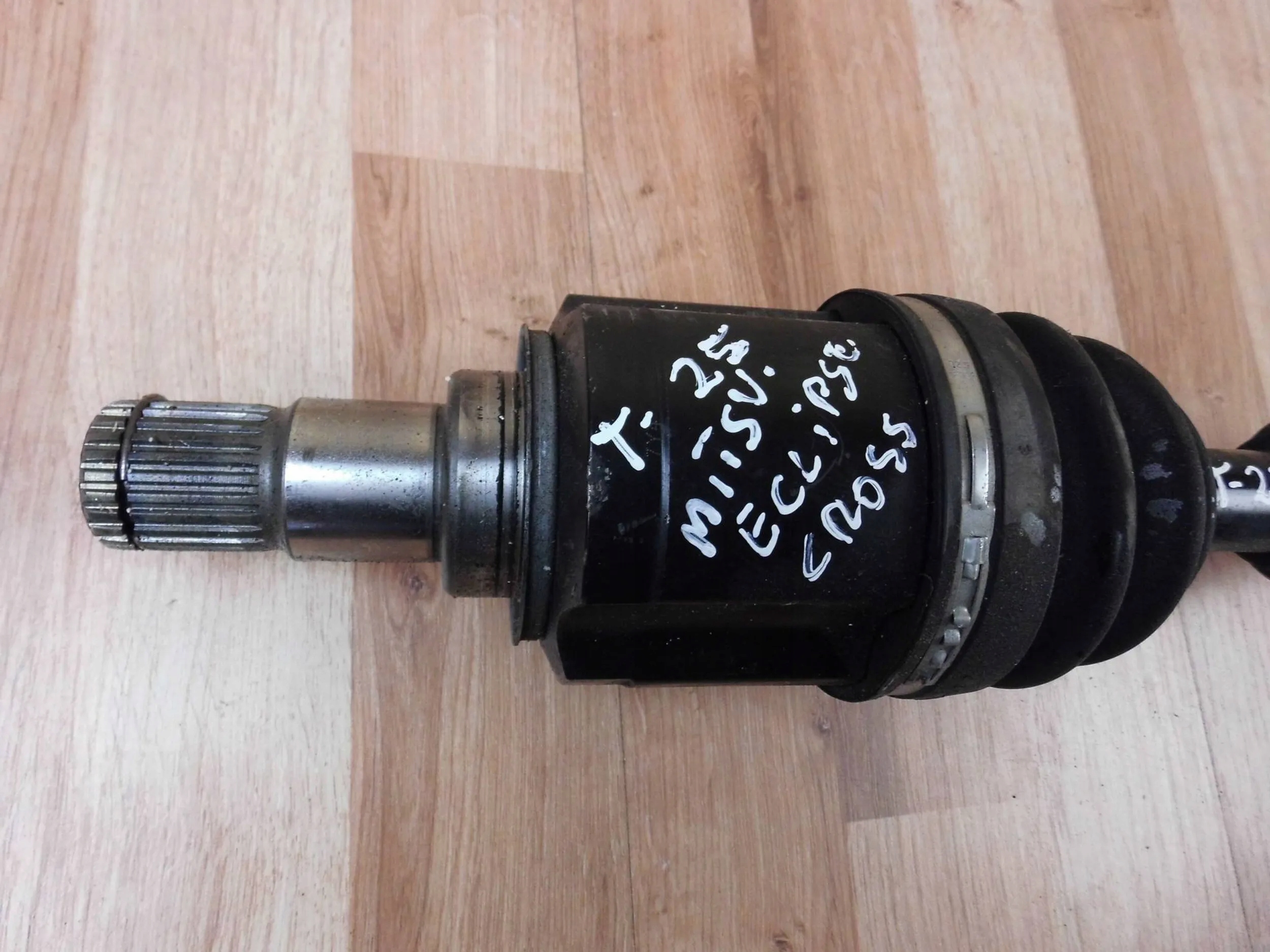 Mitsubishi Eclipse Cross 1.5 MANUAL 2WD semi-axis front left front left