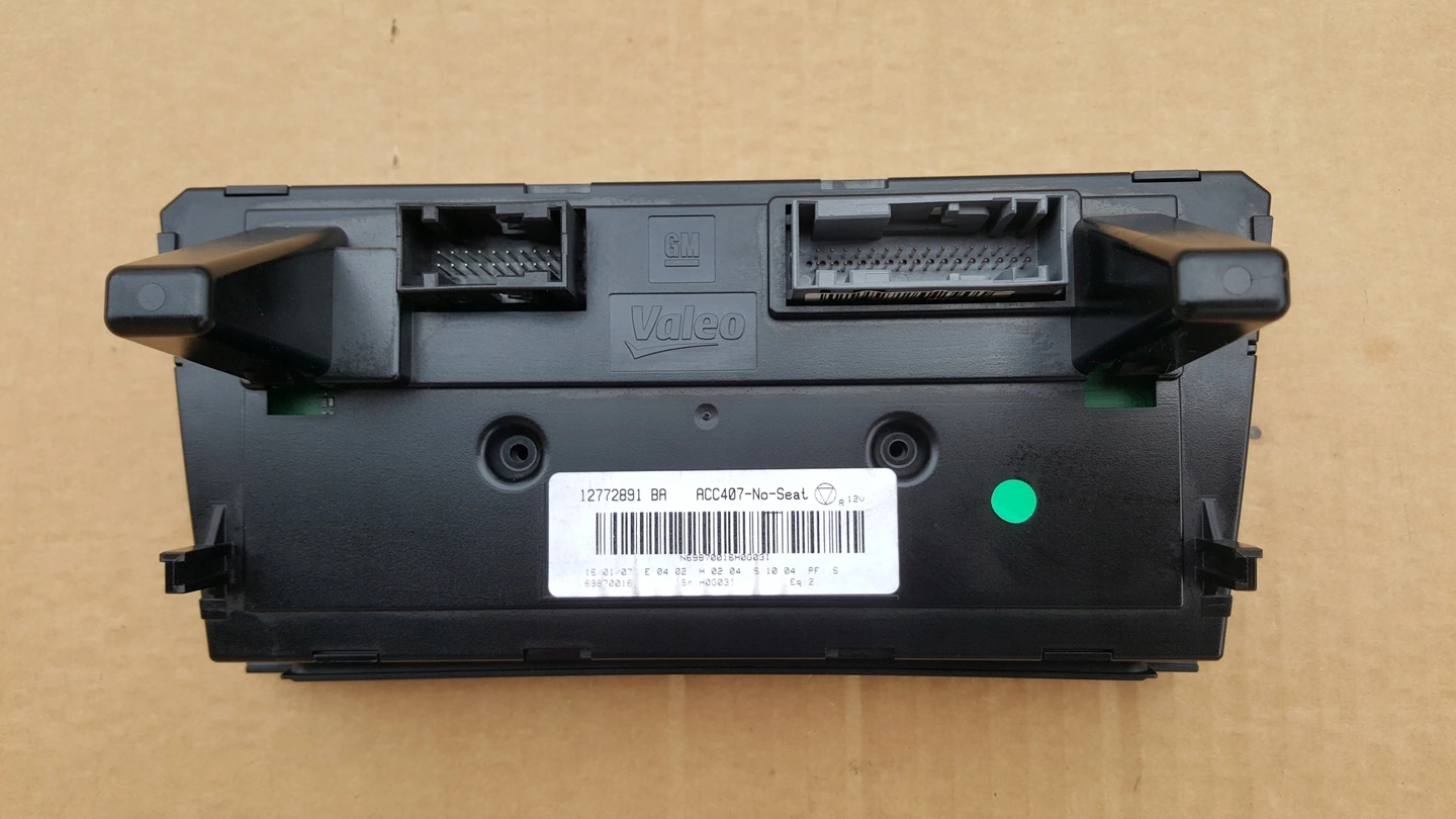 SAAB 9-3 93 PANEL STEROWANIE NAWIEWEM CLIMATRONIC Producent części Saab OE