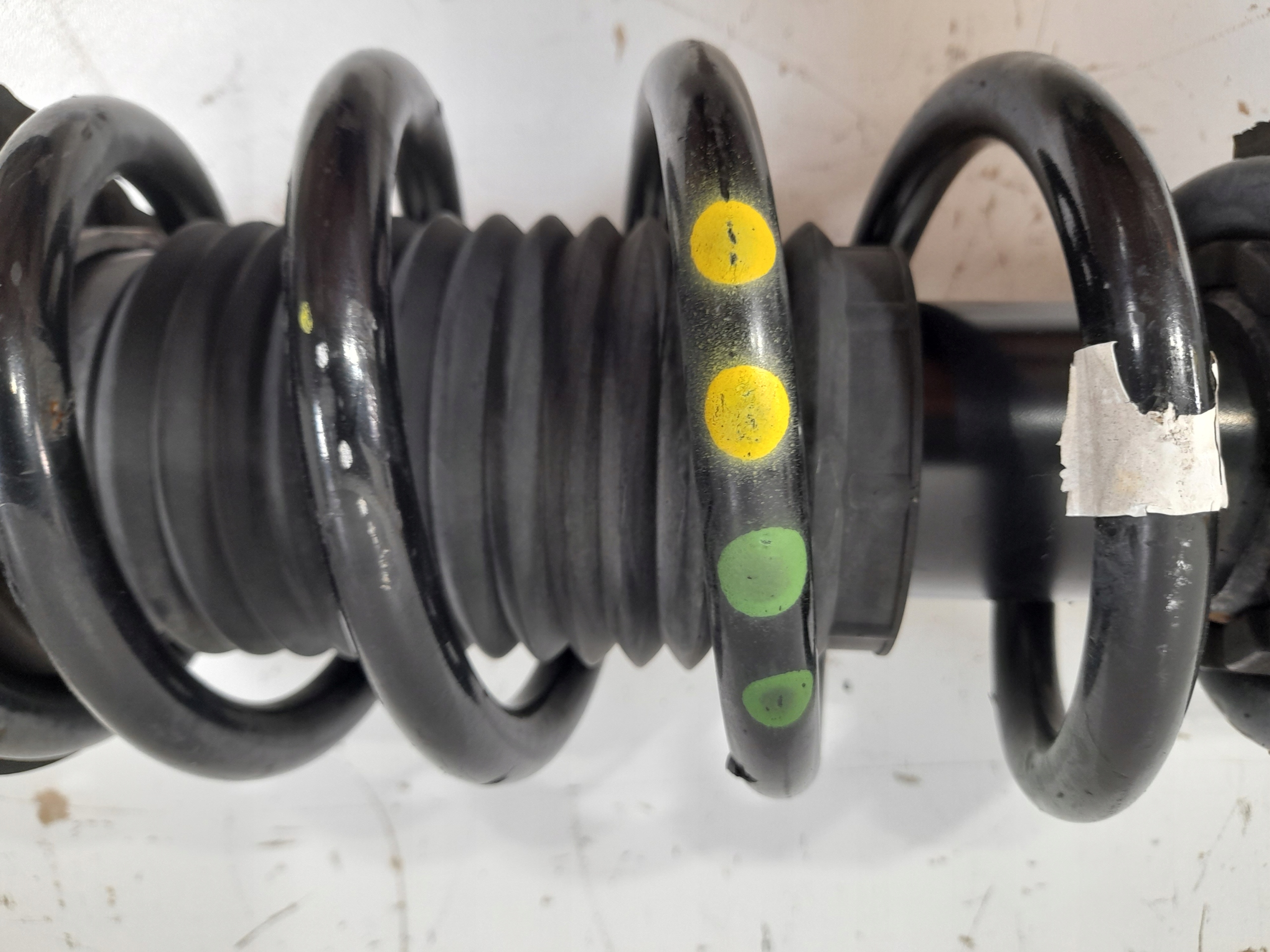 ALFA ROMEO STELVIO shock absorber front left 50551258 (F68)