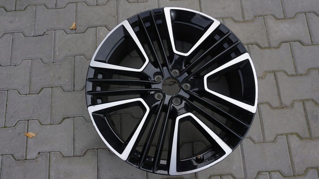 VOLVO S60 V60 XC60 S90 V90 XC90 XC40 - FELGA 21