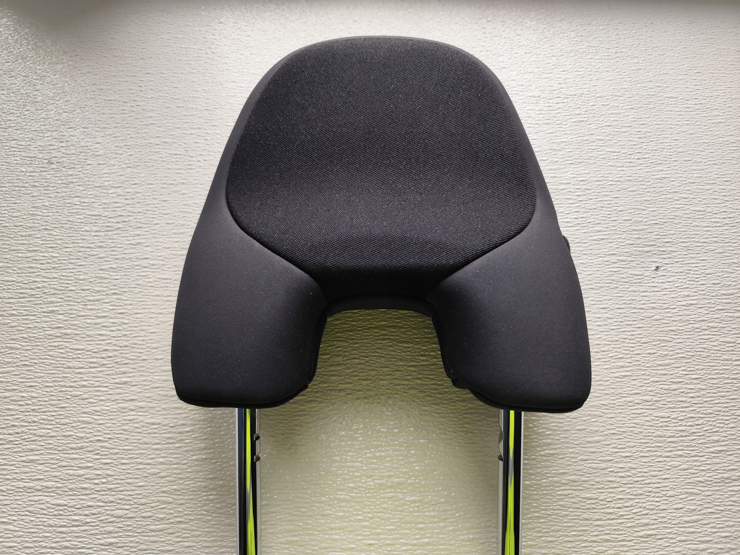 VOLVO V40 II 2016 kopfstuetzen SITZ vorne