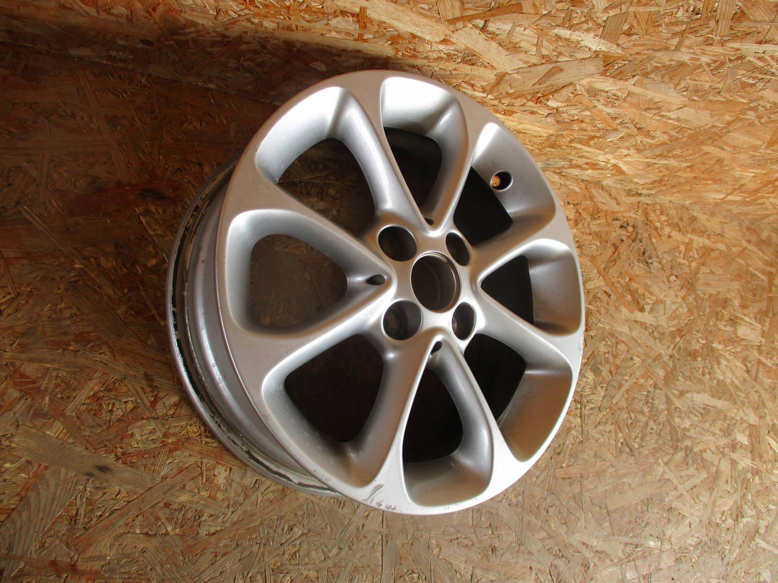 disk hliníkový SMART FORFOUR II W453 5Jx15 ET32 4x100