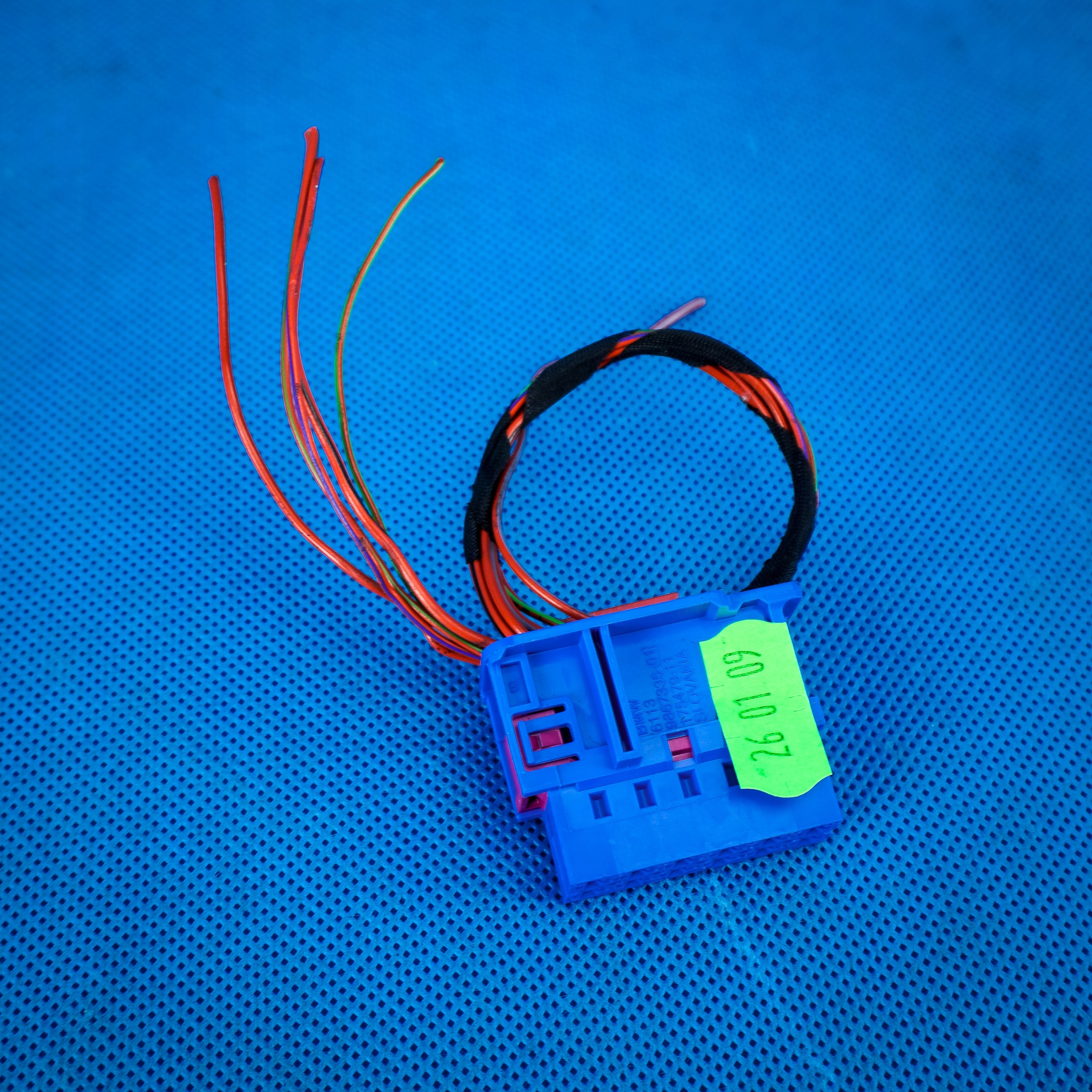 connecting spoiler connector piny BMW 61139867335 9867335