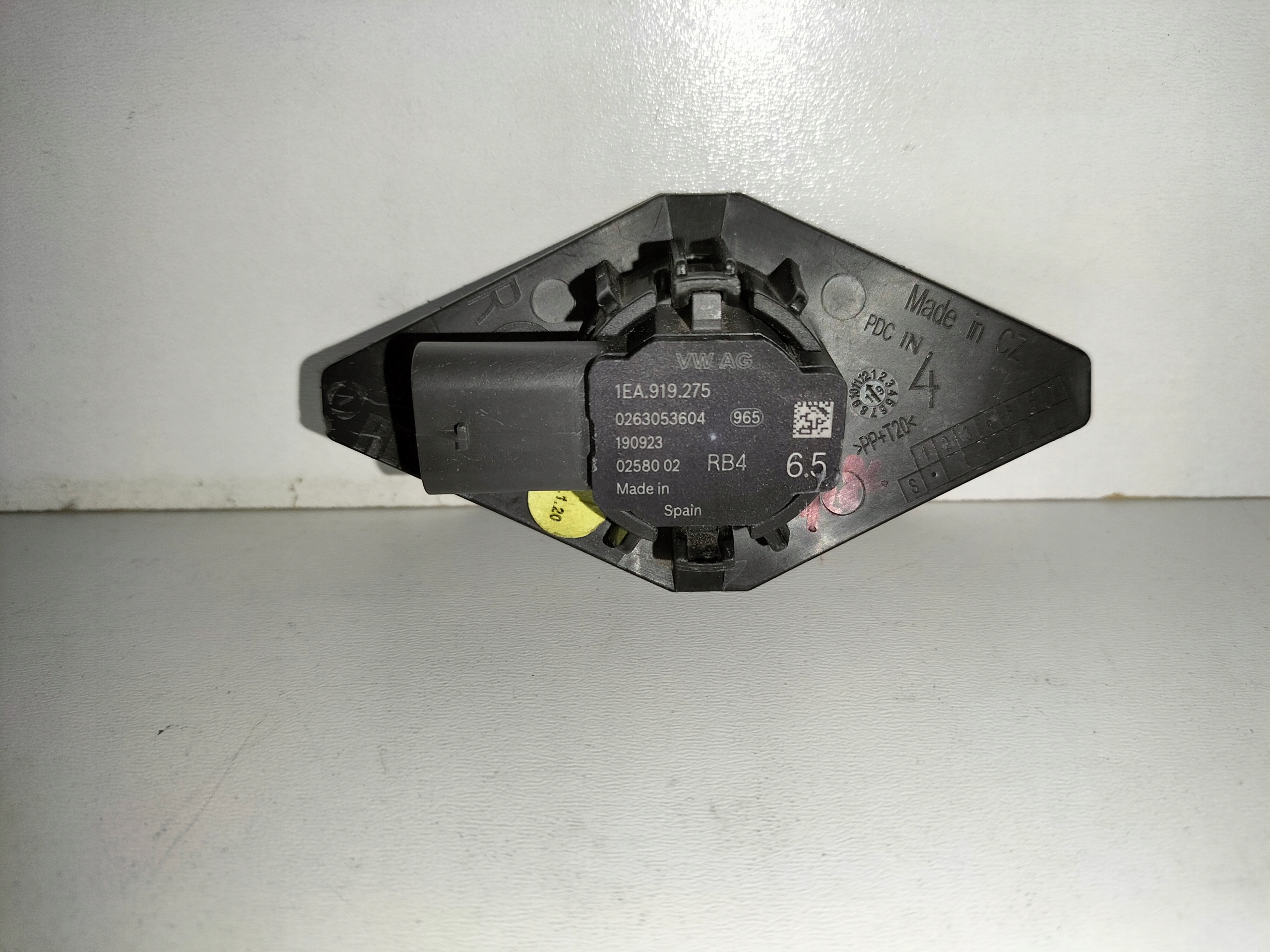 SENSOR PARKEN PDC RECHTS SKODA ENYAQ 21- ID3