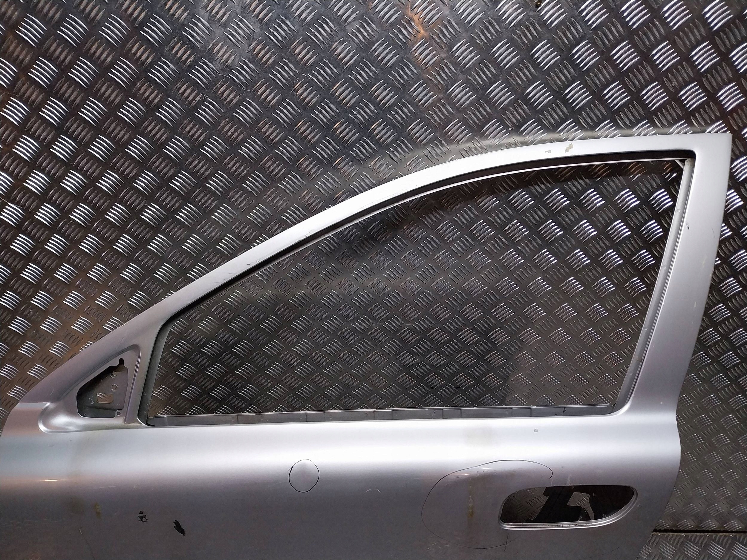 door front left VOLVO S60 and V70 II 00