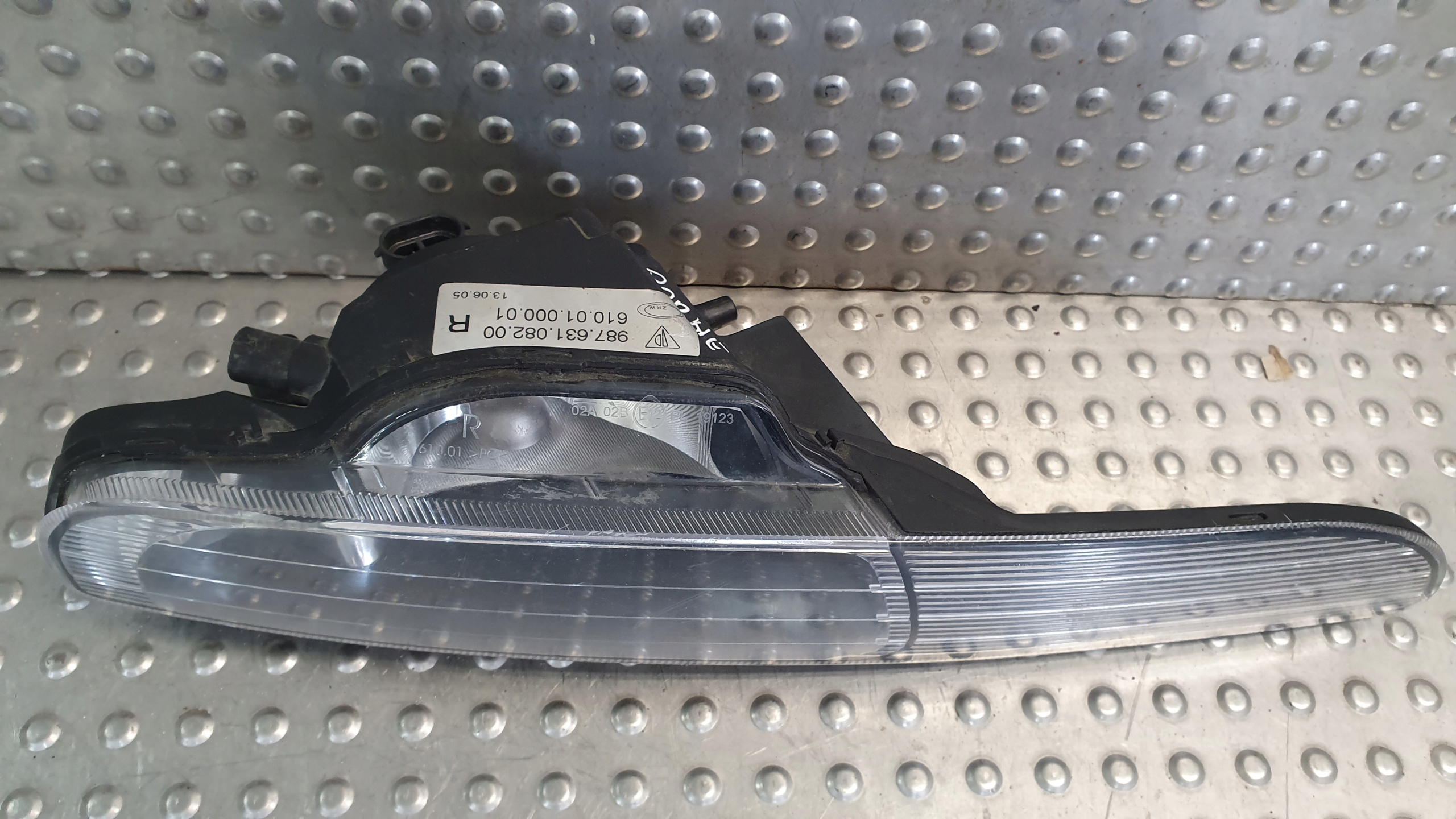 ГАЛОГЕН правый PORSCHE BOXSTER 987 04- 987.631.082.00