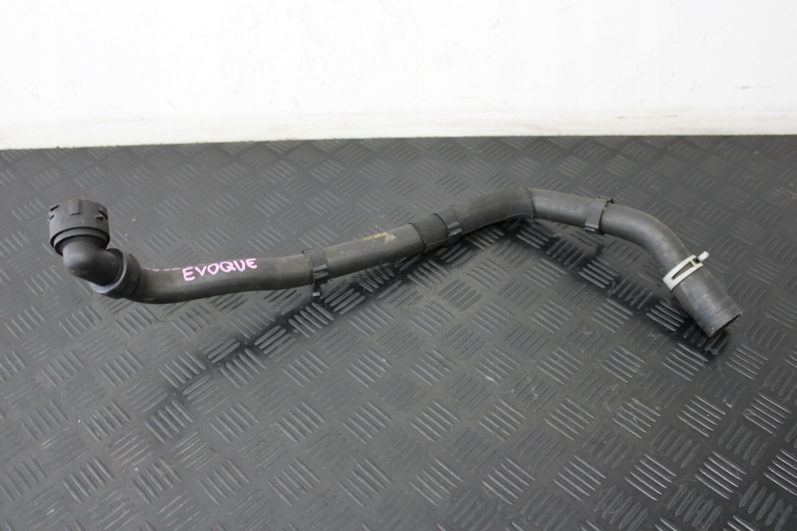 crijevo prijenos vode EVOQUE L538 BJ32-8260-AD