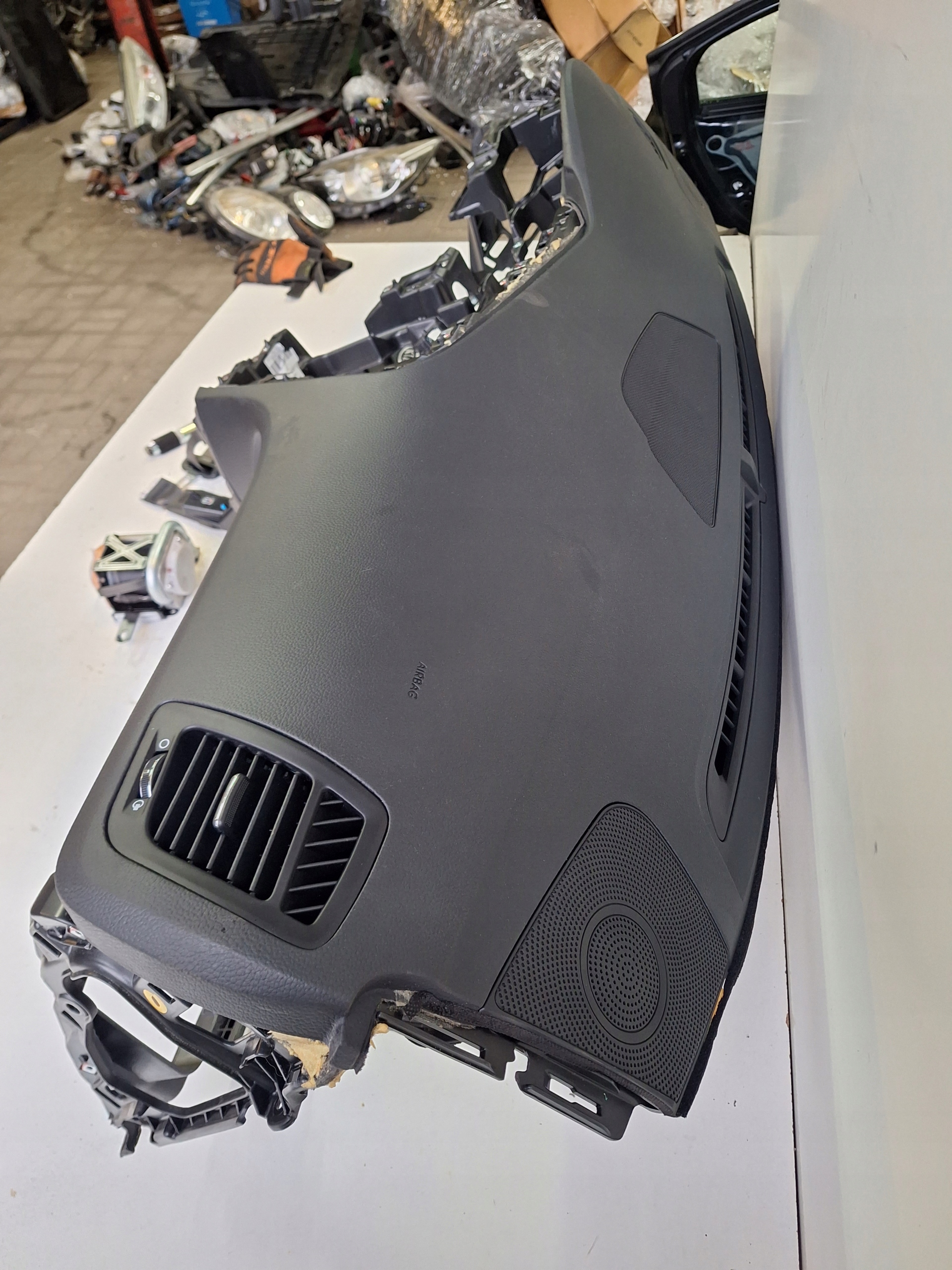KIA OPTIMA III 10-13 console + airbag USA
