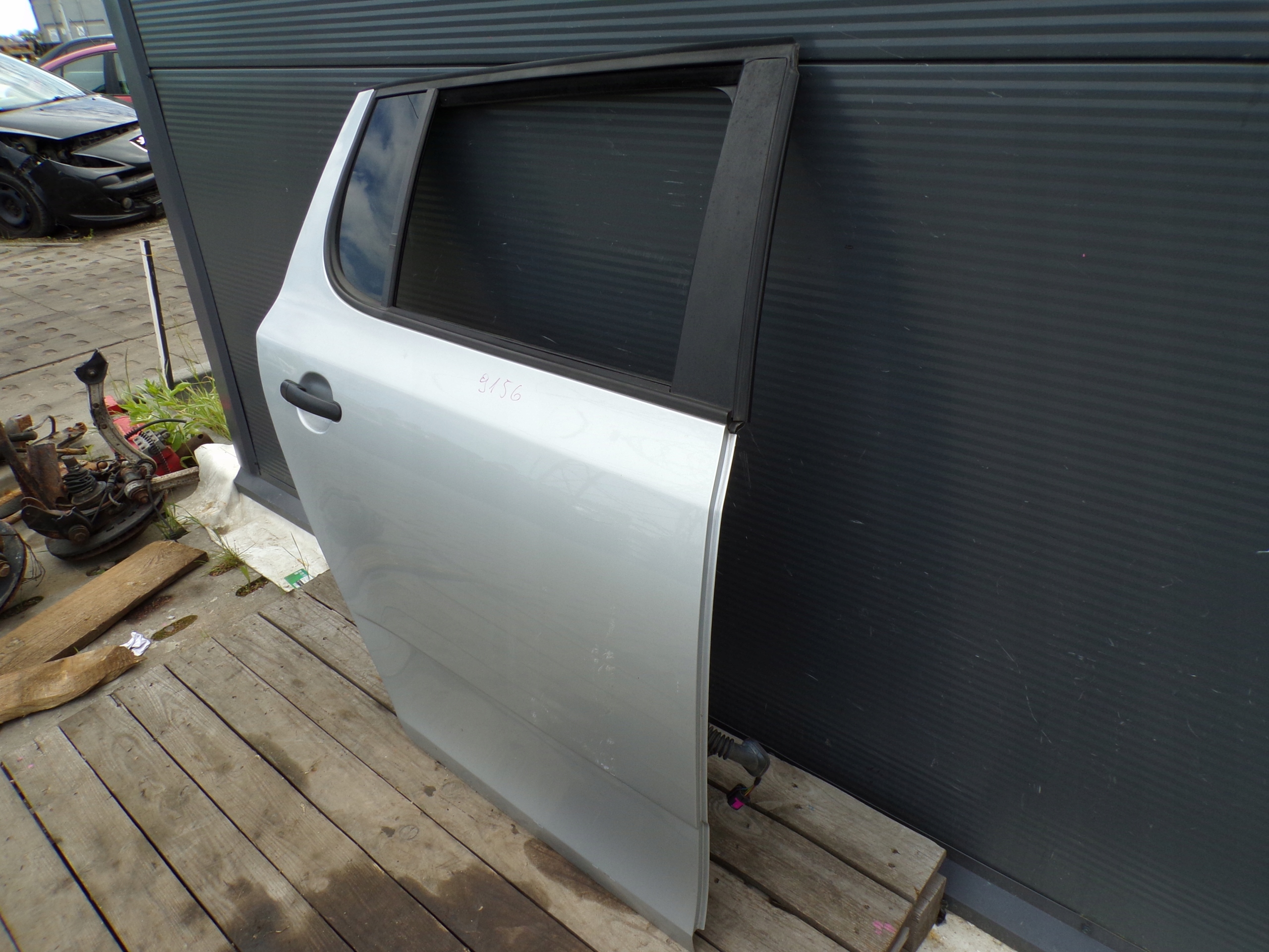 door right rear. SKODA FABIA 2 II complete colour 9156