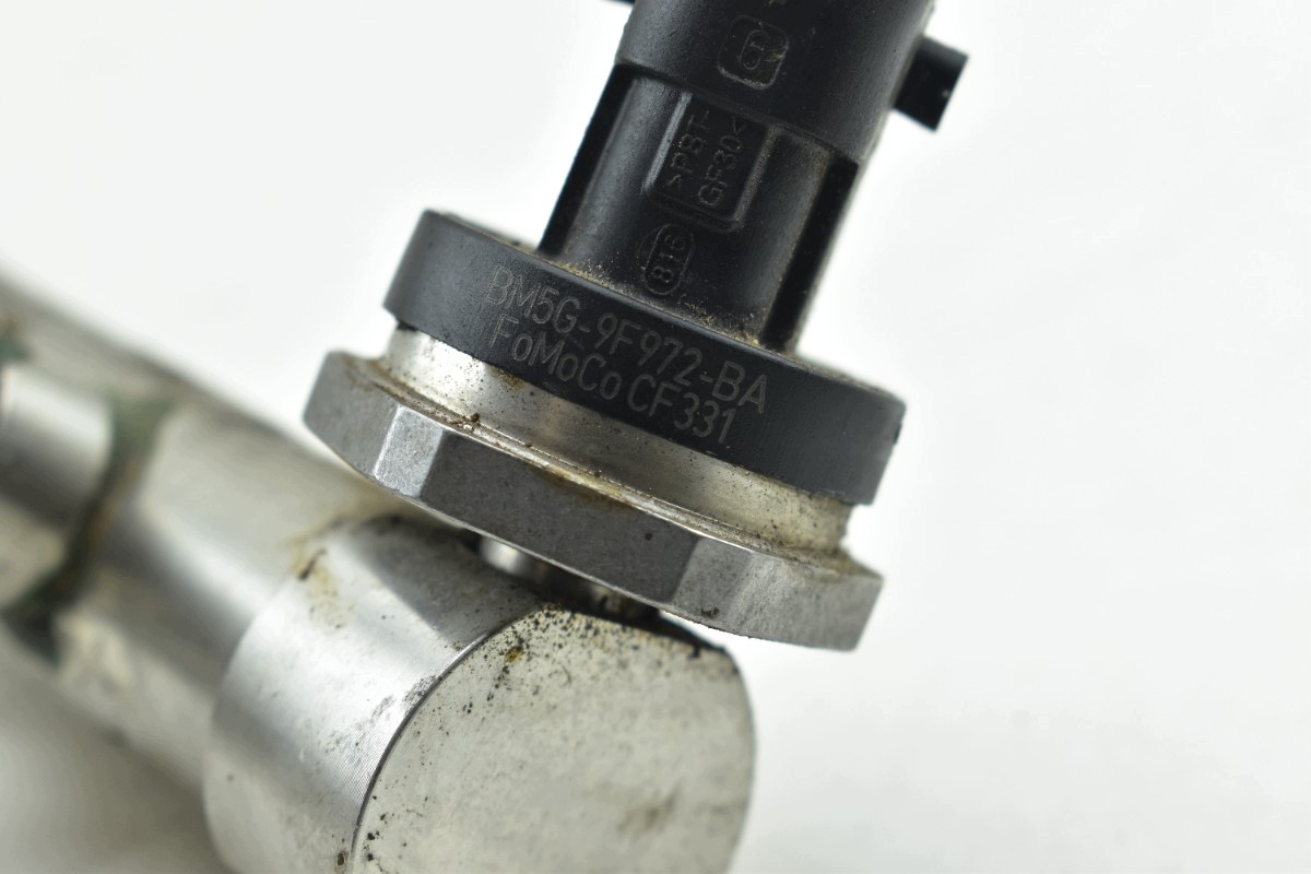 Rampe injection Injecteurs FOCUS MK3 FIESTA MK7 1.0 DM5G-9H487-AA