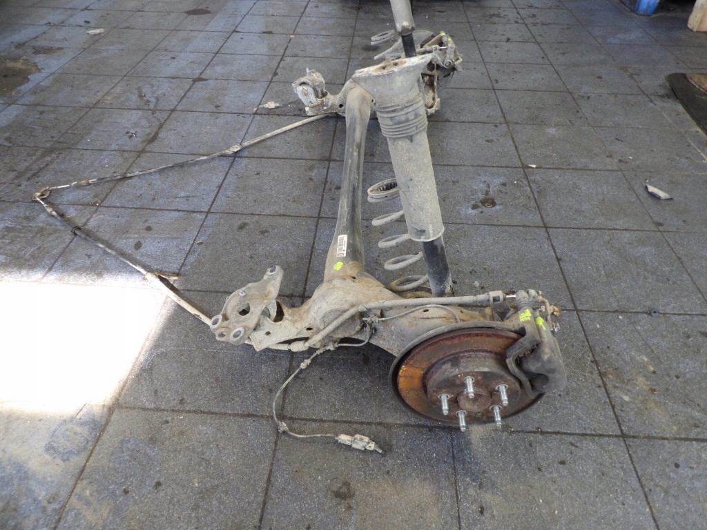 OPEL ASTRA K 1.6CDTI HB 5D axis rear sider