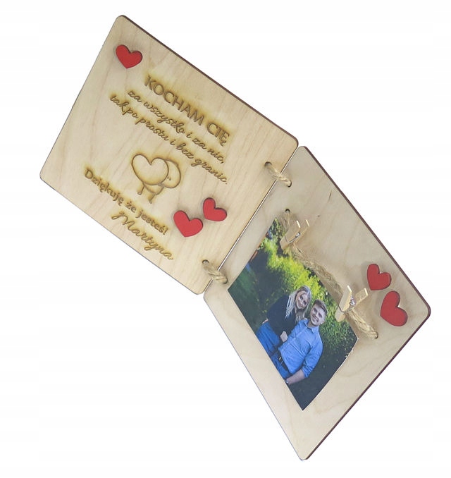 DREWNIANA RAMKA NA ZDJĘCIE ZAKOCHANI PREZENT MD37 Marka Scrapdesing