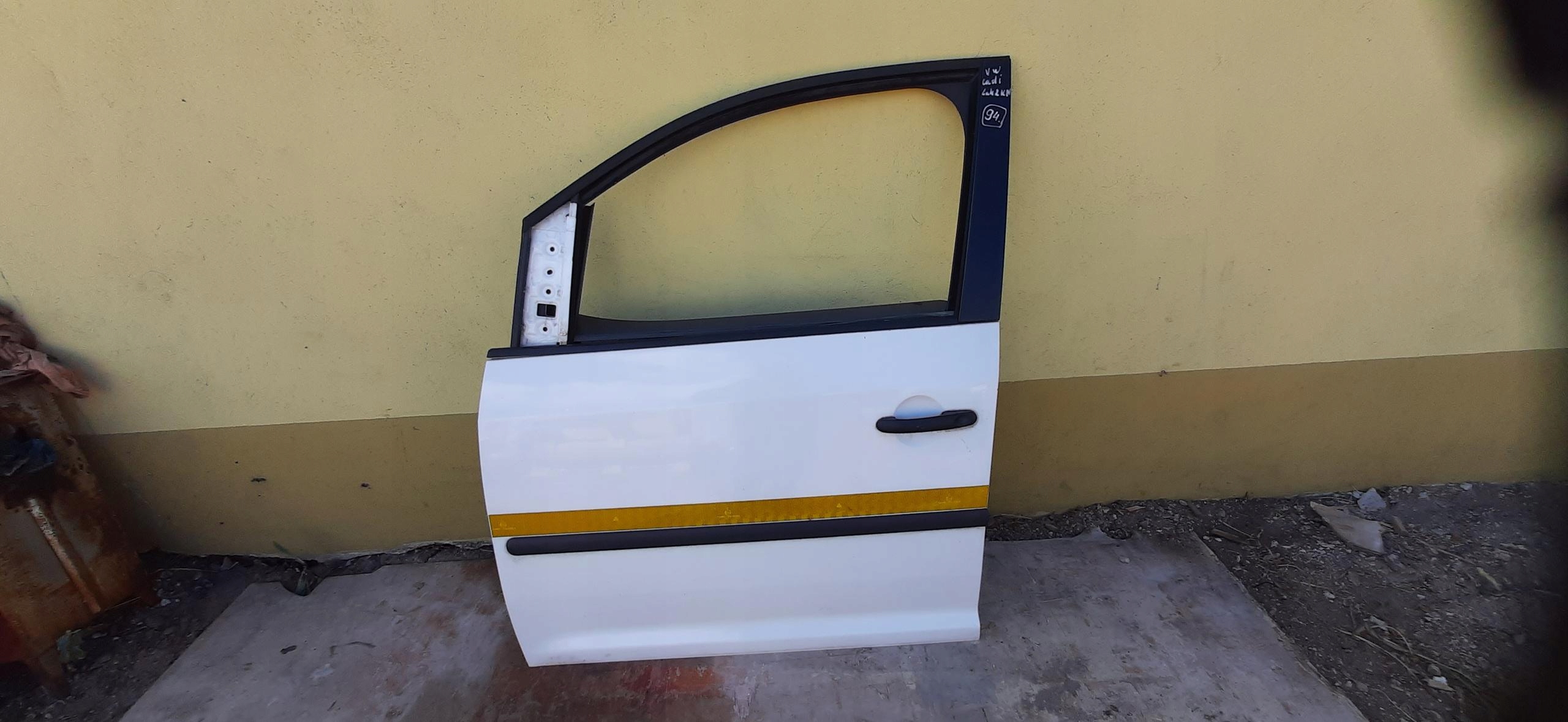 DRZWI LEWY PRZÓD KOMPLETNE ANGLIK VOLKSWAGEN CADDY III LAK.2KN Numer katalogowy części LAK.2KN