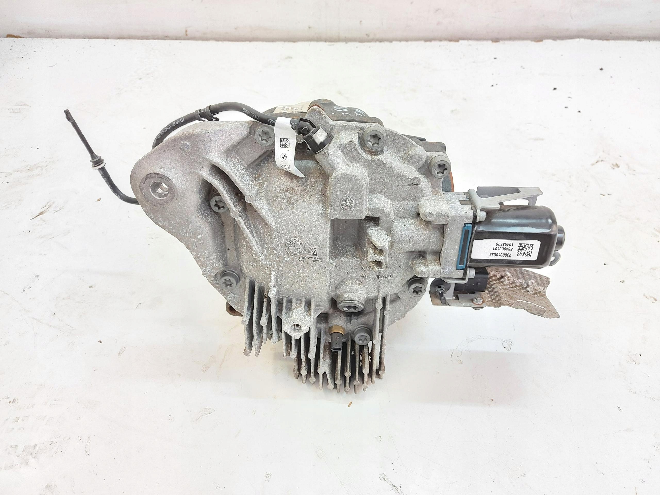 BMW G02 X4 M40i 2023r differential diff 3.38 3.0i m440i 8686981