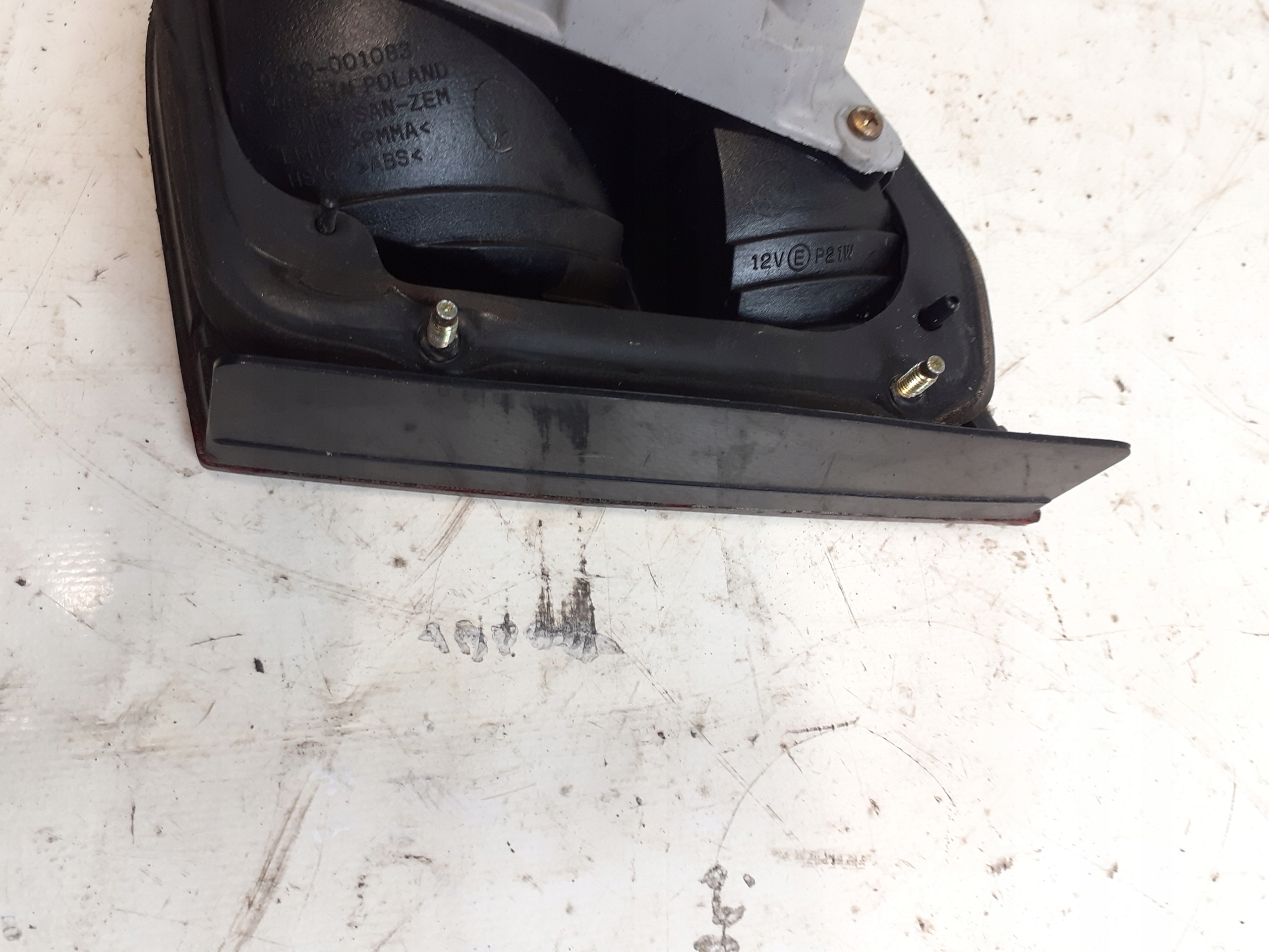 light left rear part trunk door to the bonnet DAEWOO LANOS