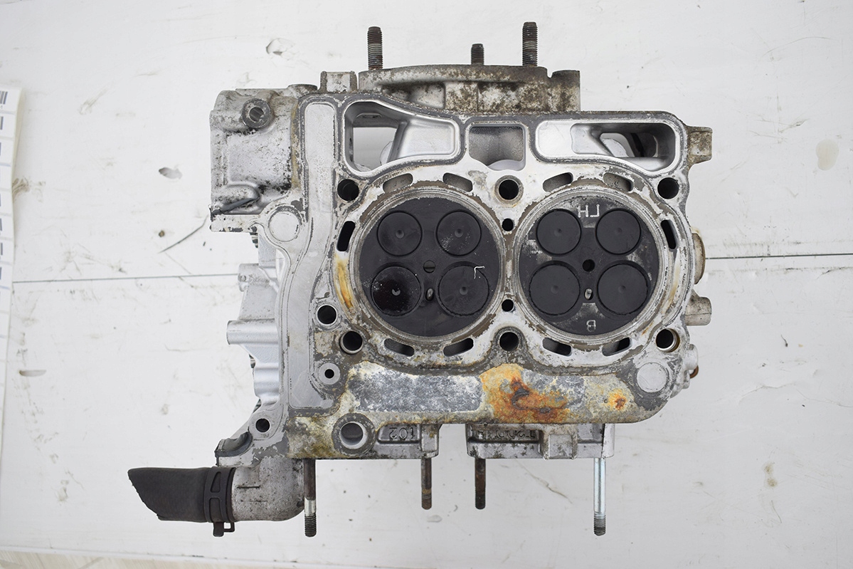 head. of the engine SUBARU BOXER T20DLH102 left