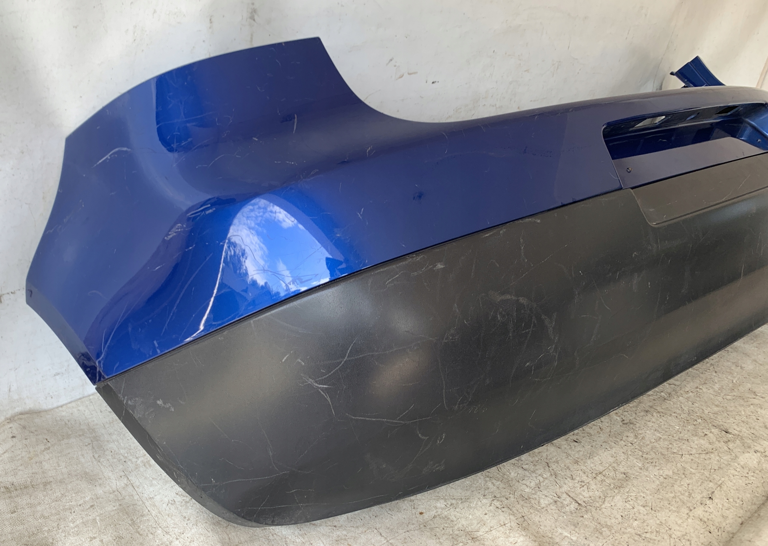 bumper rear part rear VW GOLF V 5 HB