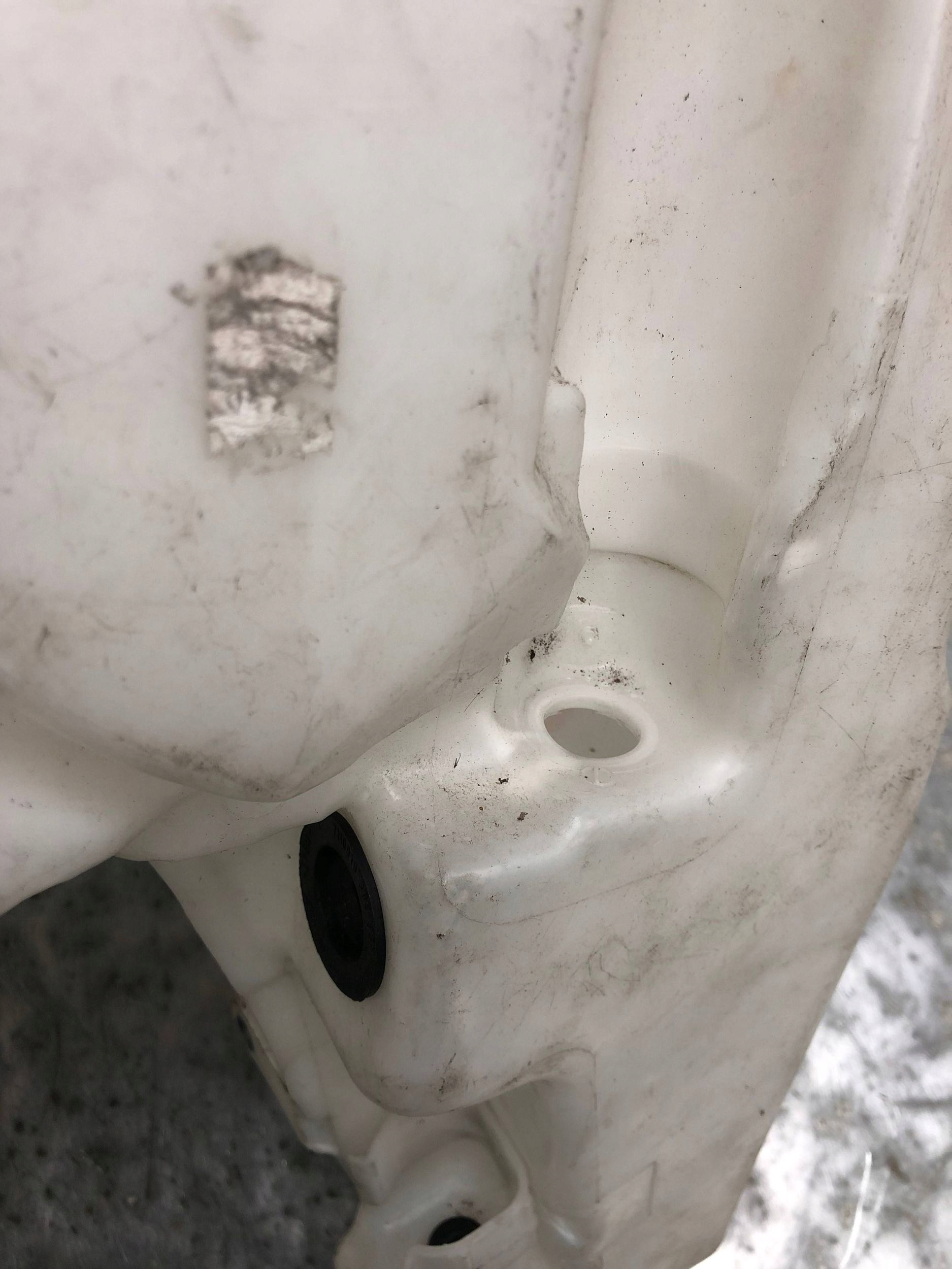 washer fluid tank AUDI A4 B8 A5 XENON 8T0955453C