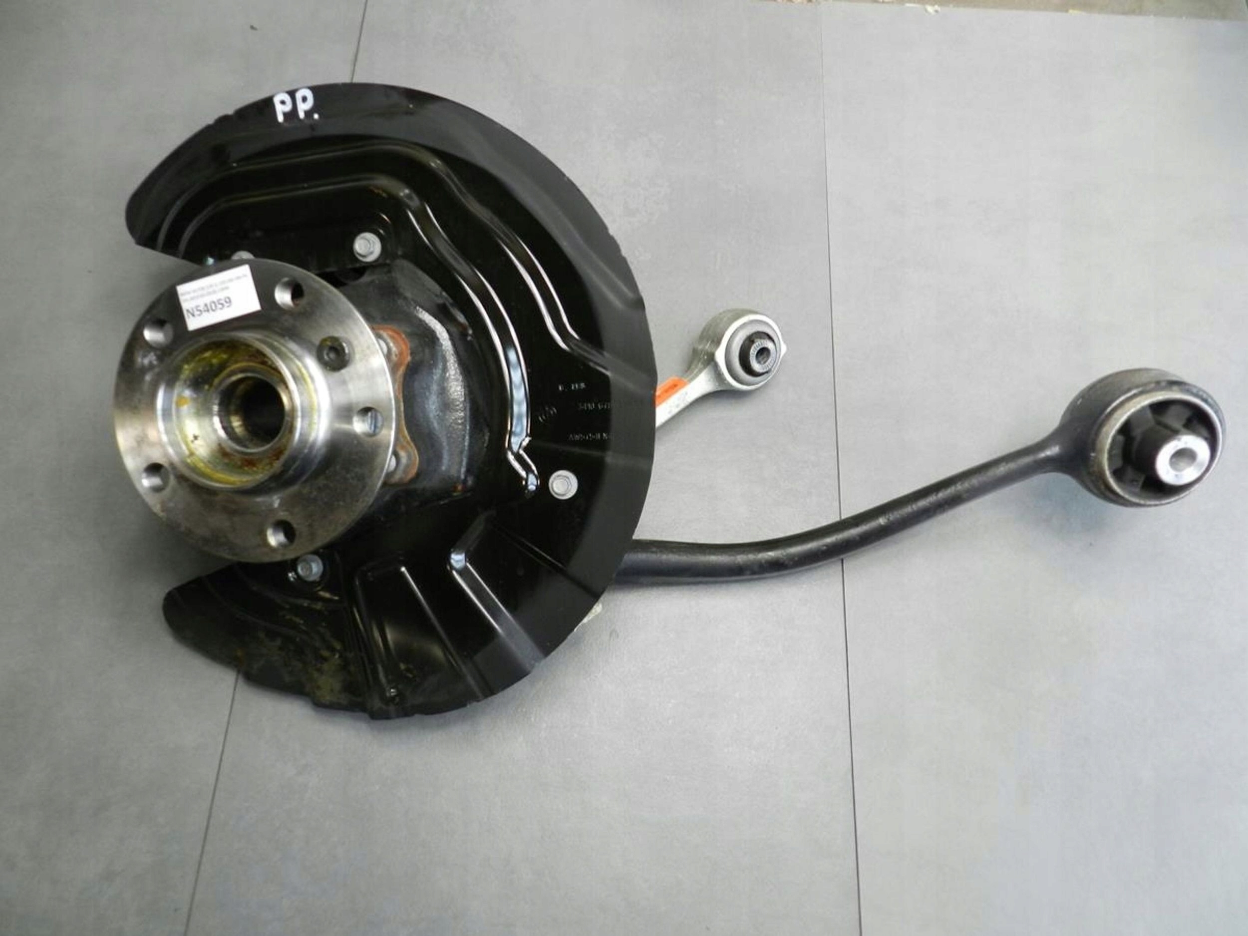 BMW X4 F26 swing arm right front 6855954