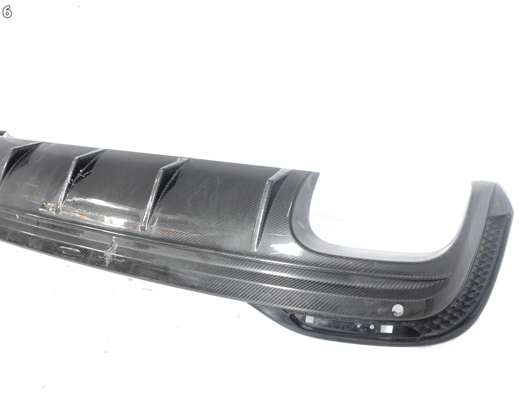 MASERATI GRECALE TROFEO M182 22- SPOILER diffuser CARBON W bumper rear part original