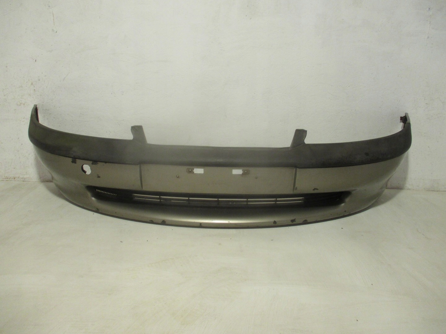 Zderzak PRZÓD PRZEDNI OPEL VECTRA B