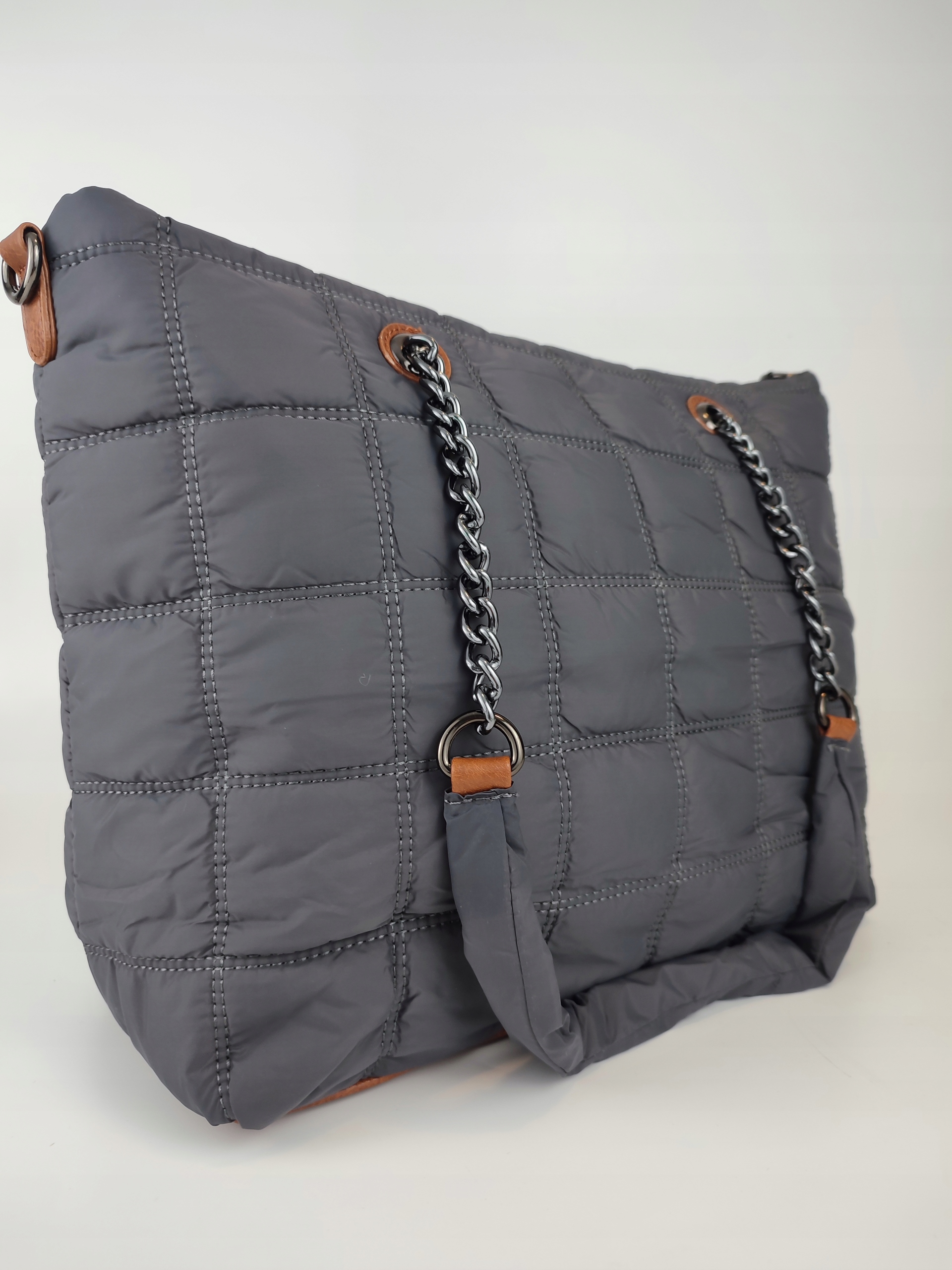 TOREBKA DAMSKA NA RAMIĘ A4 do ręki - długi pasek Kolekcja 2024