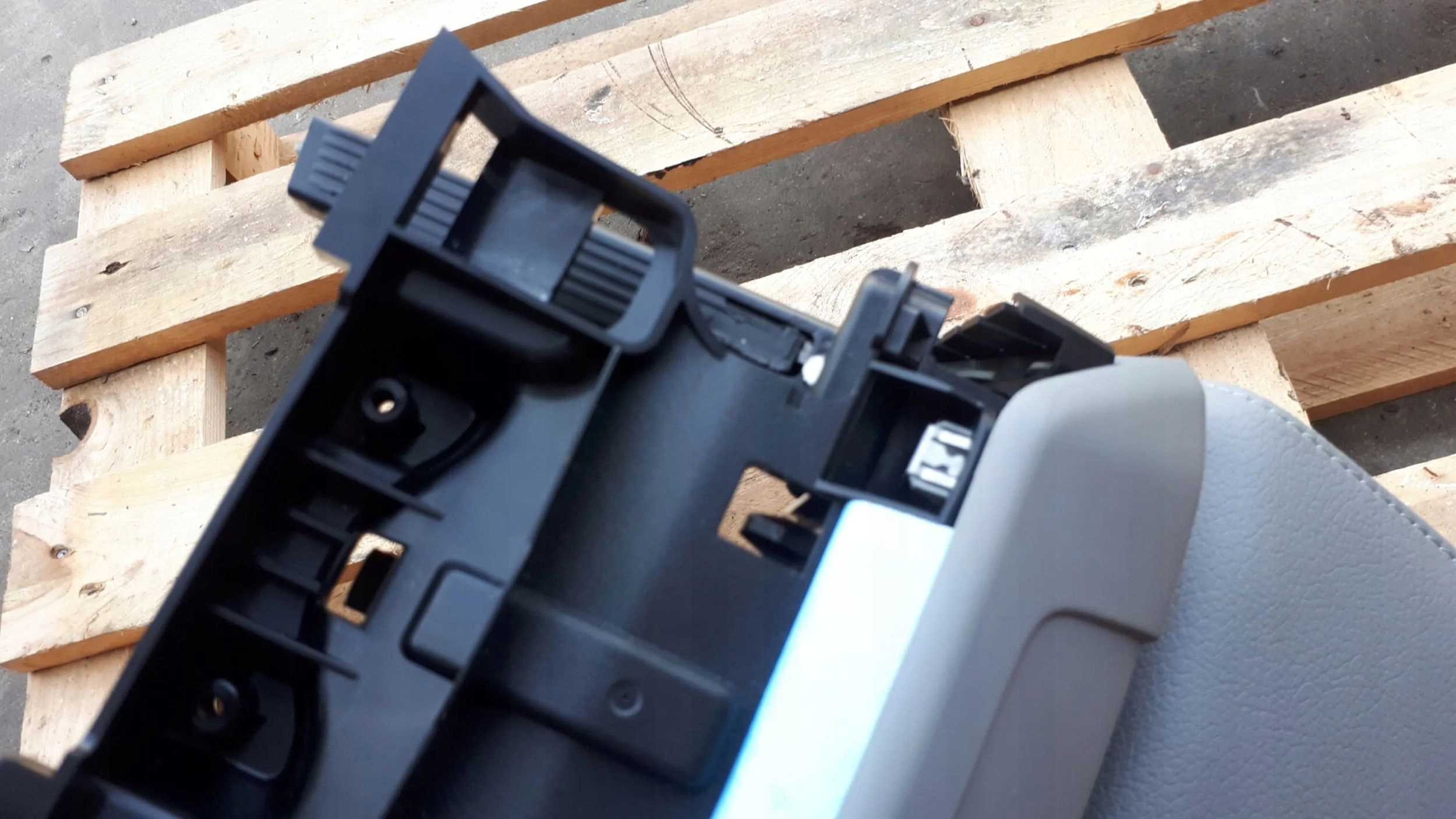 A5 8W rest seat right front electrical COUPE