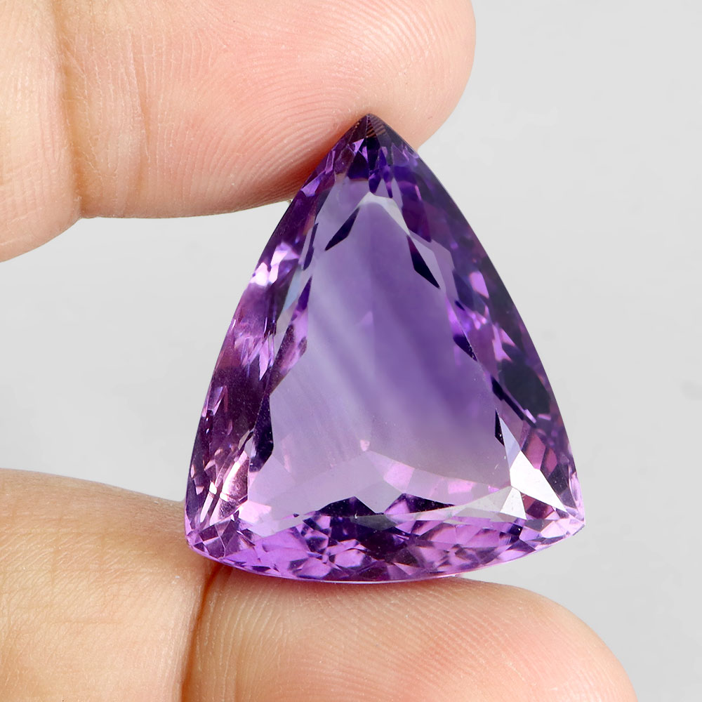 Ametyst přírodní kámen Vvs 43.8ct obrovský