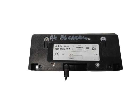 AUDI A4 B6 CABRIO 02- WZMACNIACZ ANTENY 8H0035225D