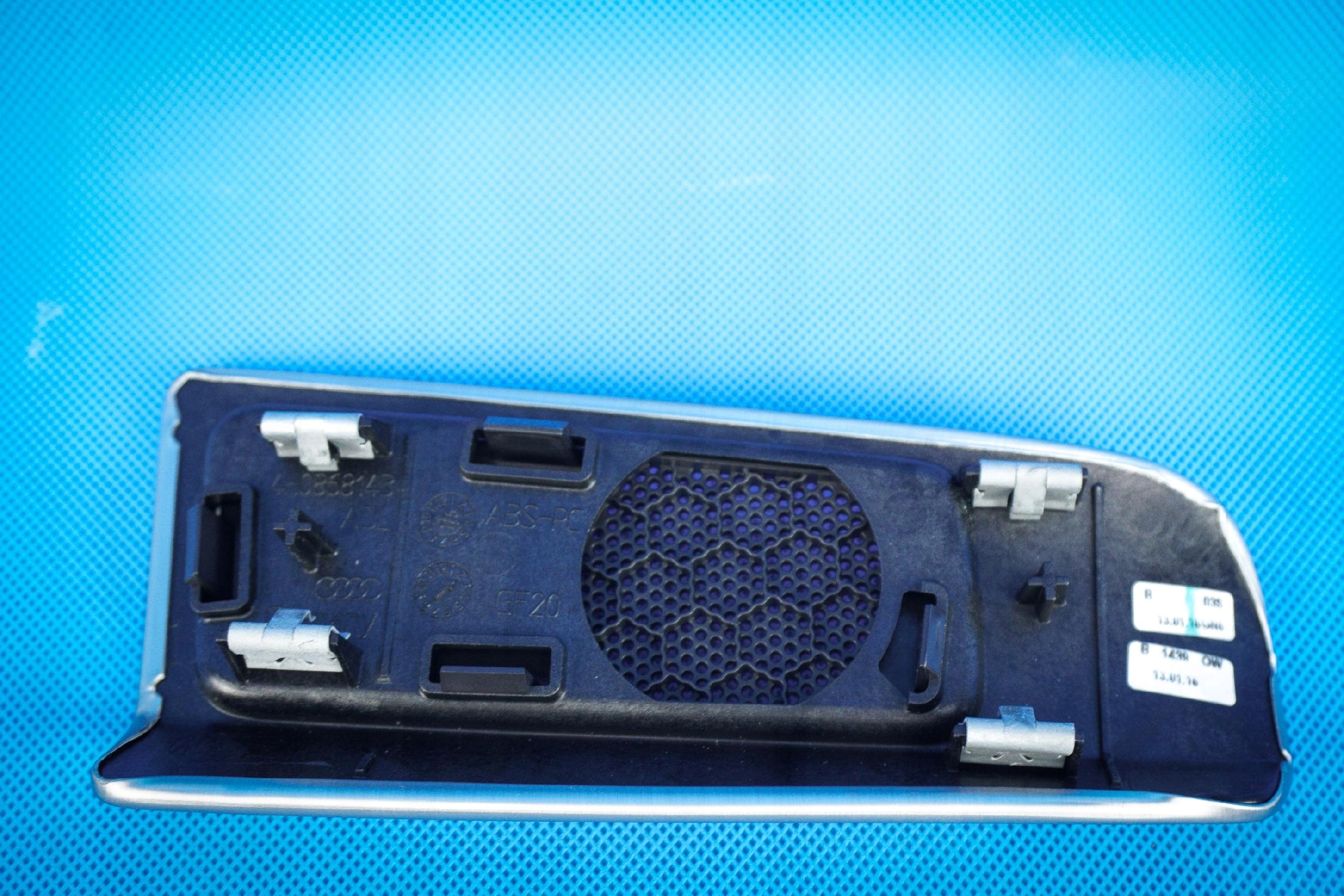 Couverture Grille du haut parleur A8 4H 4H0868147 4H0868143B