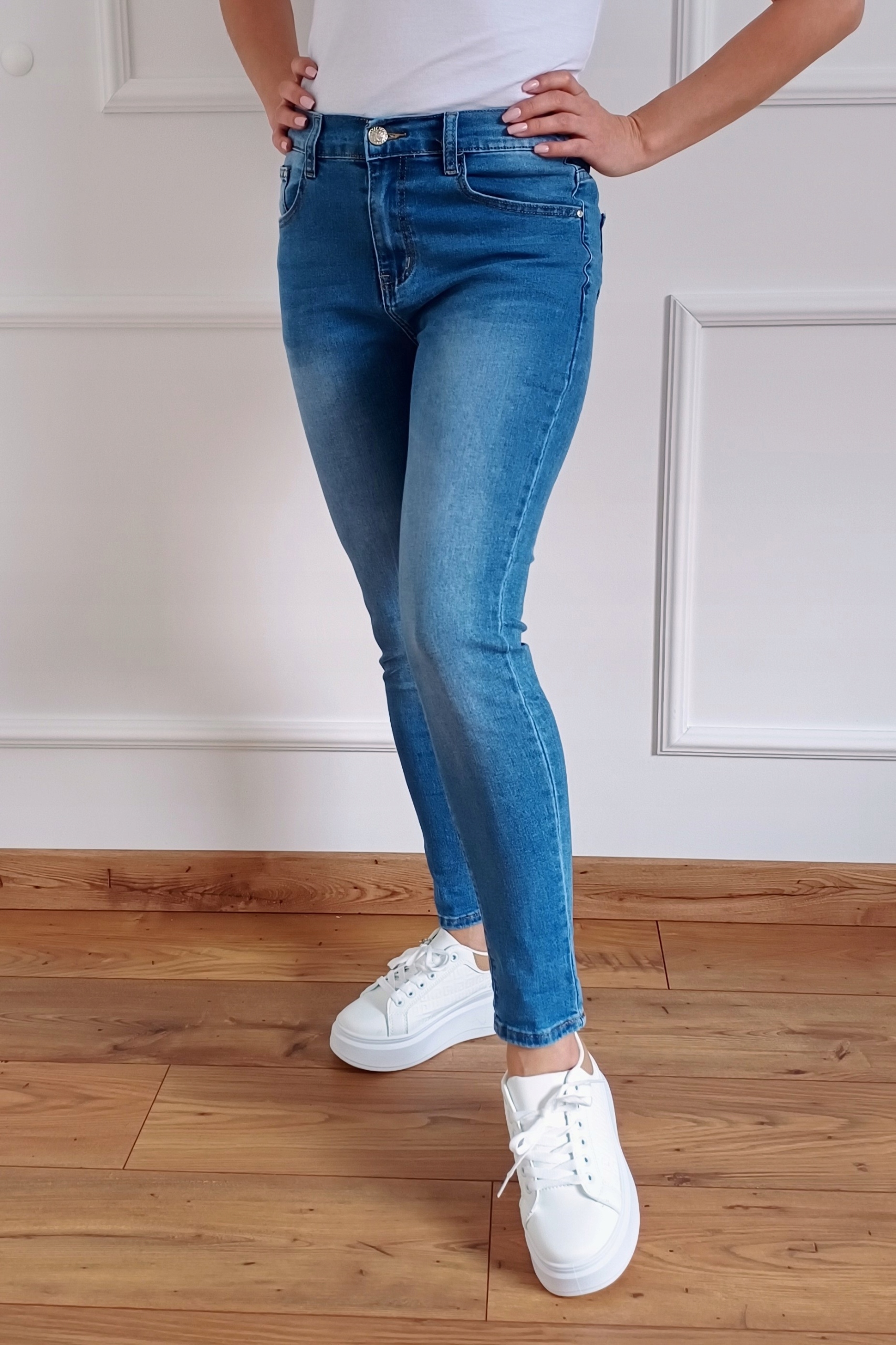 BS03 Spodnie Jeansy Zapinane GUMKA w pasie Wyszczuplające 46 / 3XL Długość nogawki długa