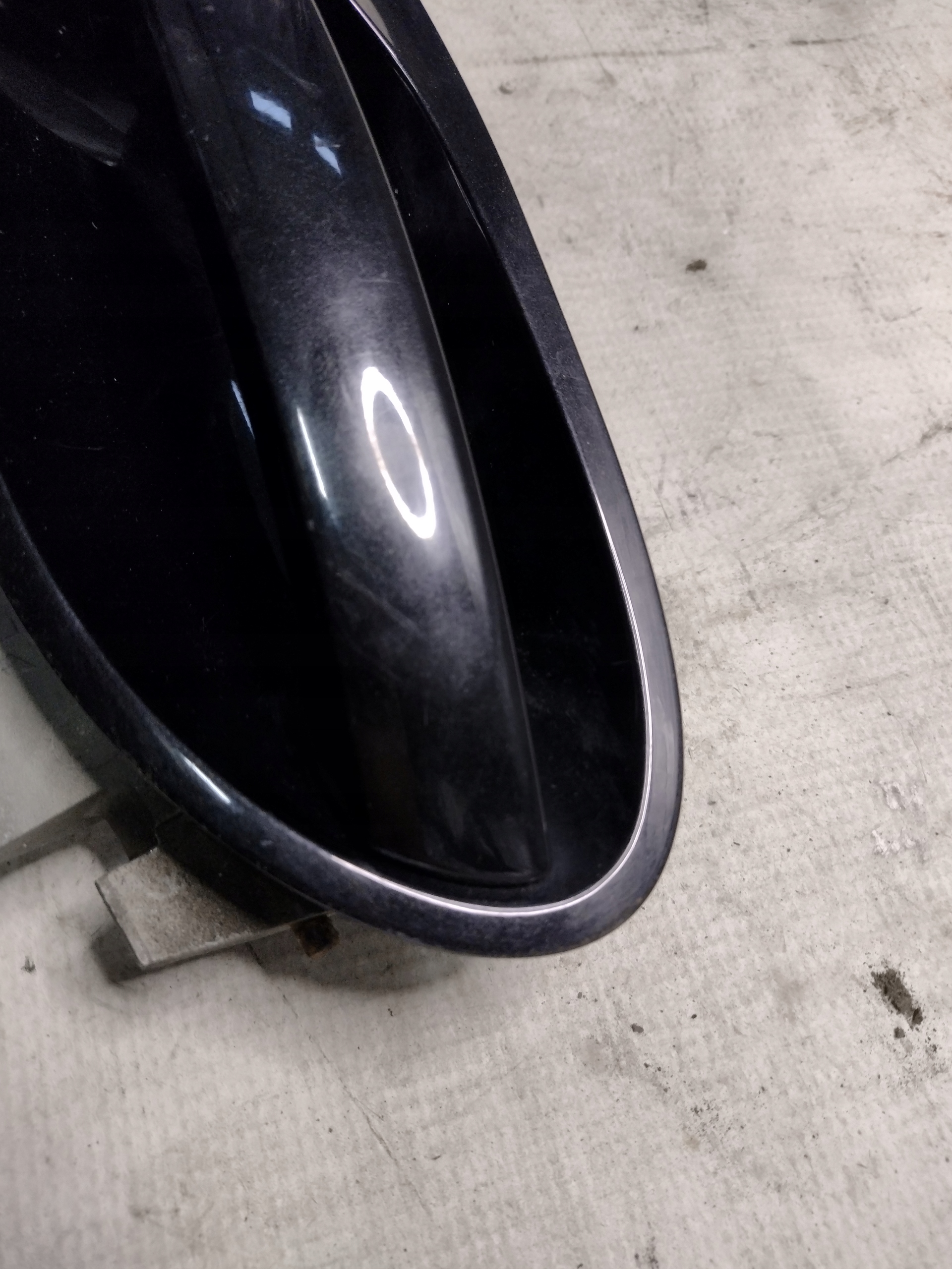handle exterior door left rear part BMW 7 E65 k: Black Sapphire Metallic