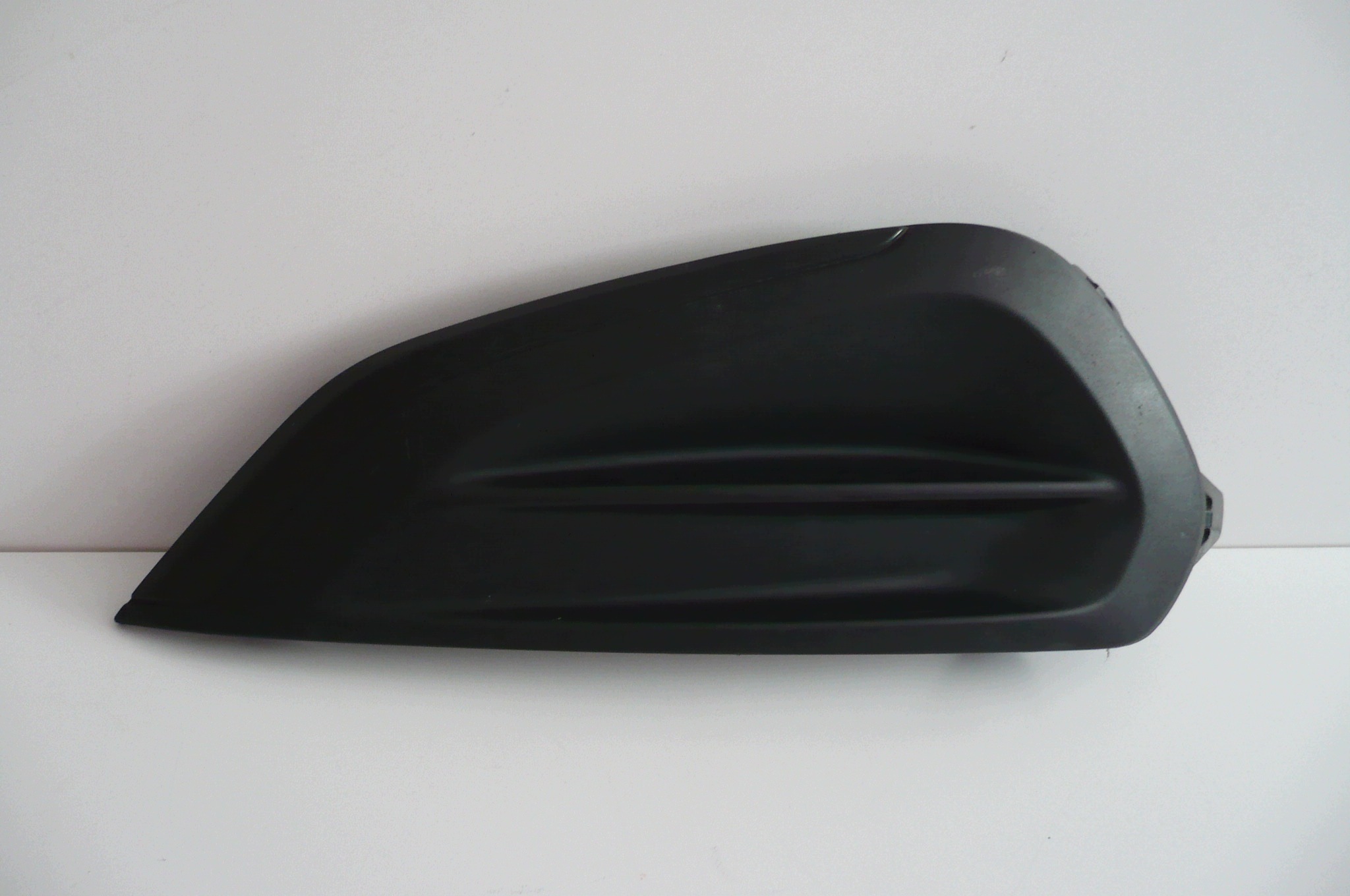 PEUGEOT 208 LIFT 2015- grid of a bumper left front