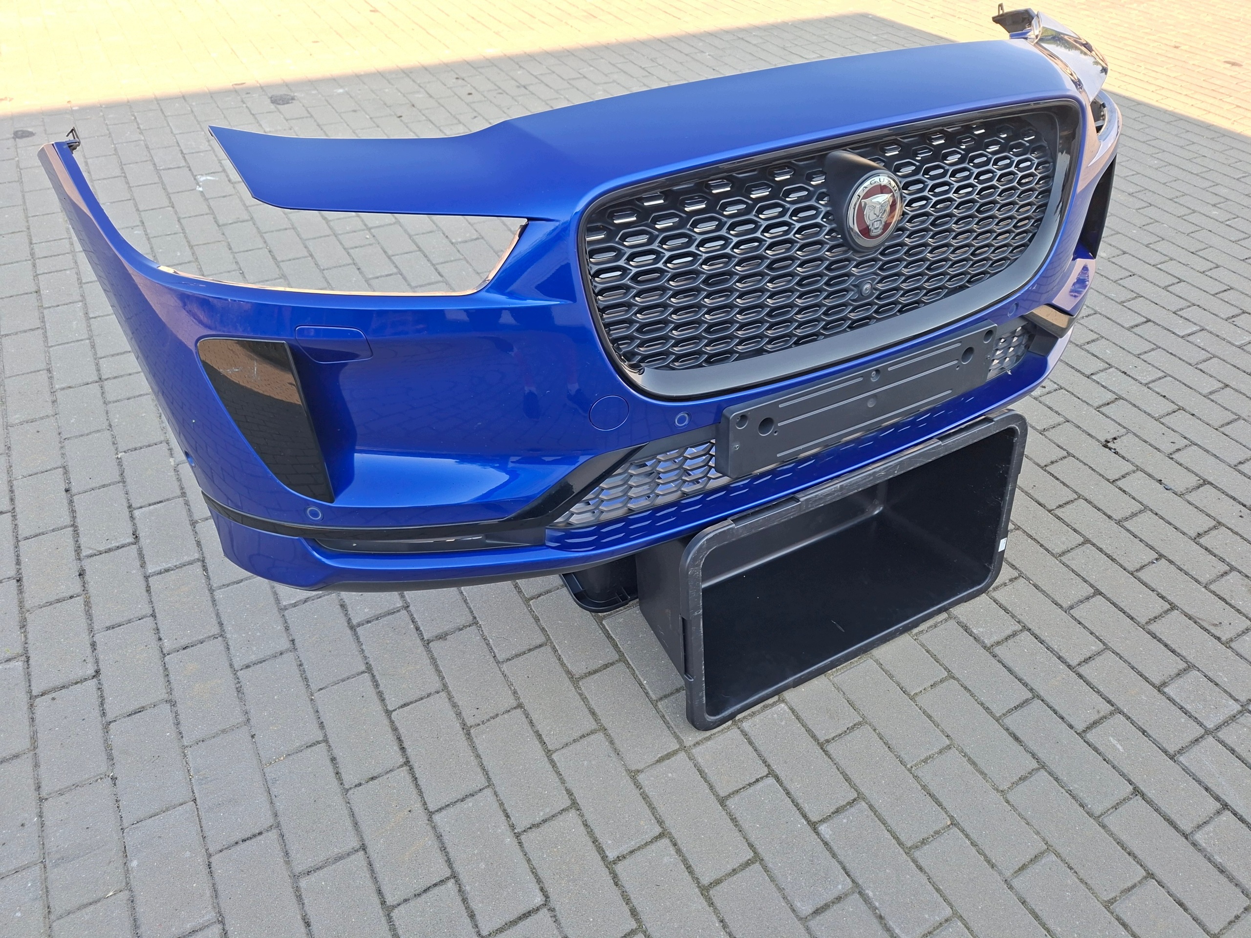 bumper front front complete PDC LED RADAR KAMERA JAGUAR and-PACE X590 JHK