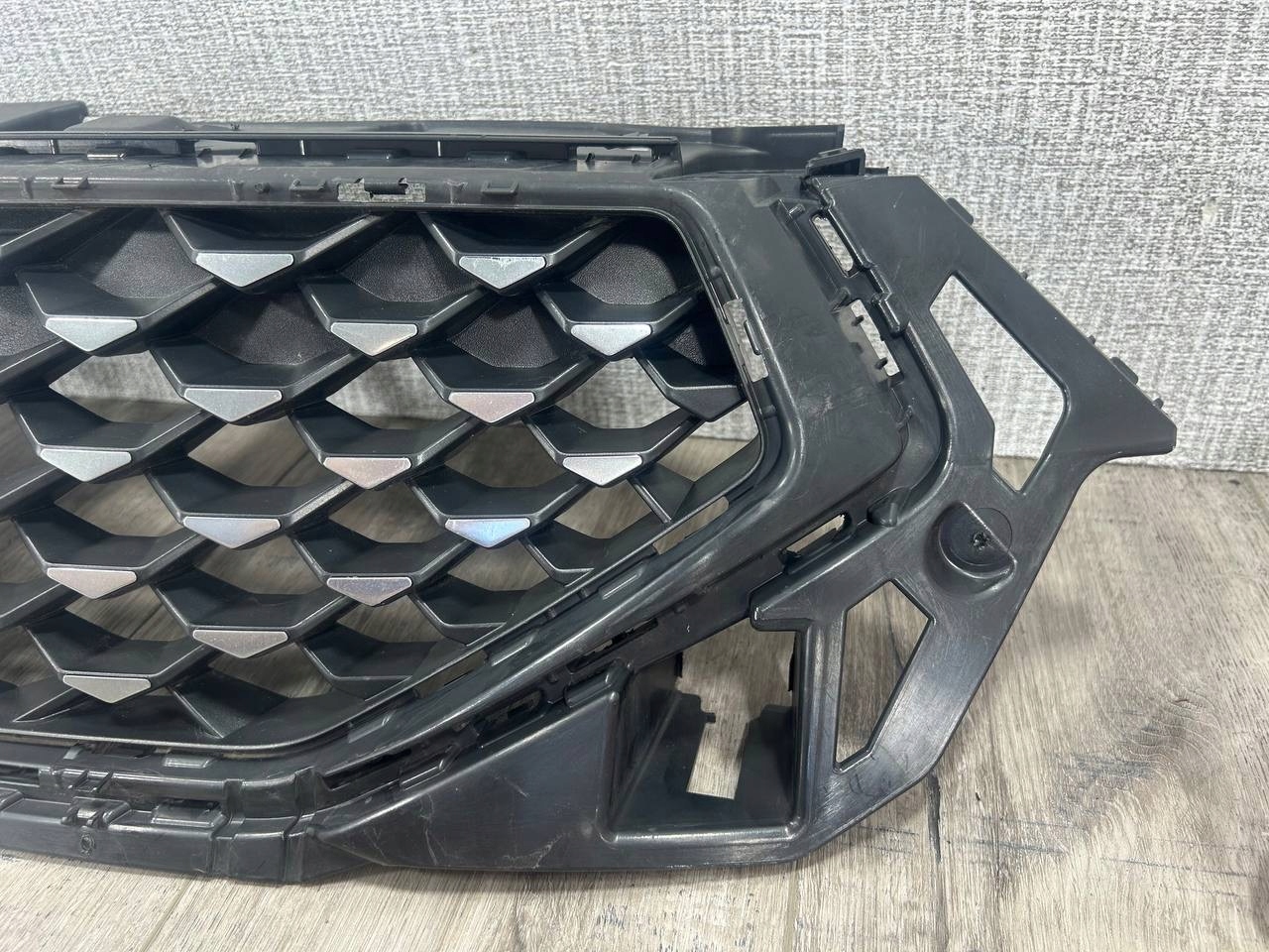 SEAT ATECA LIFT 2020-> grill grille bumper front 575853654M