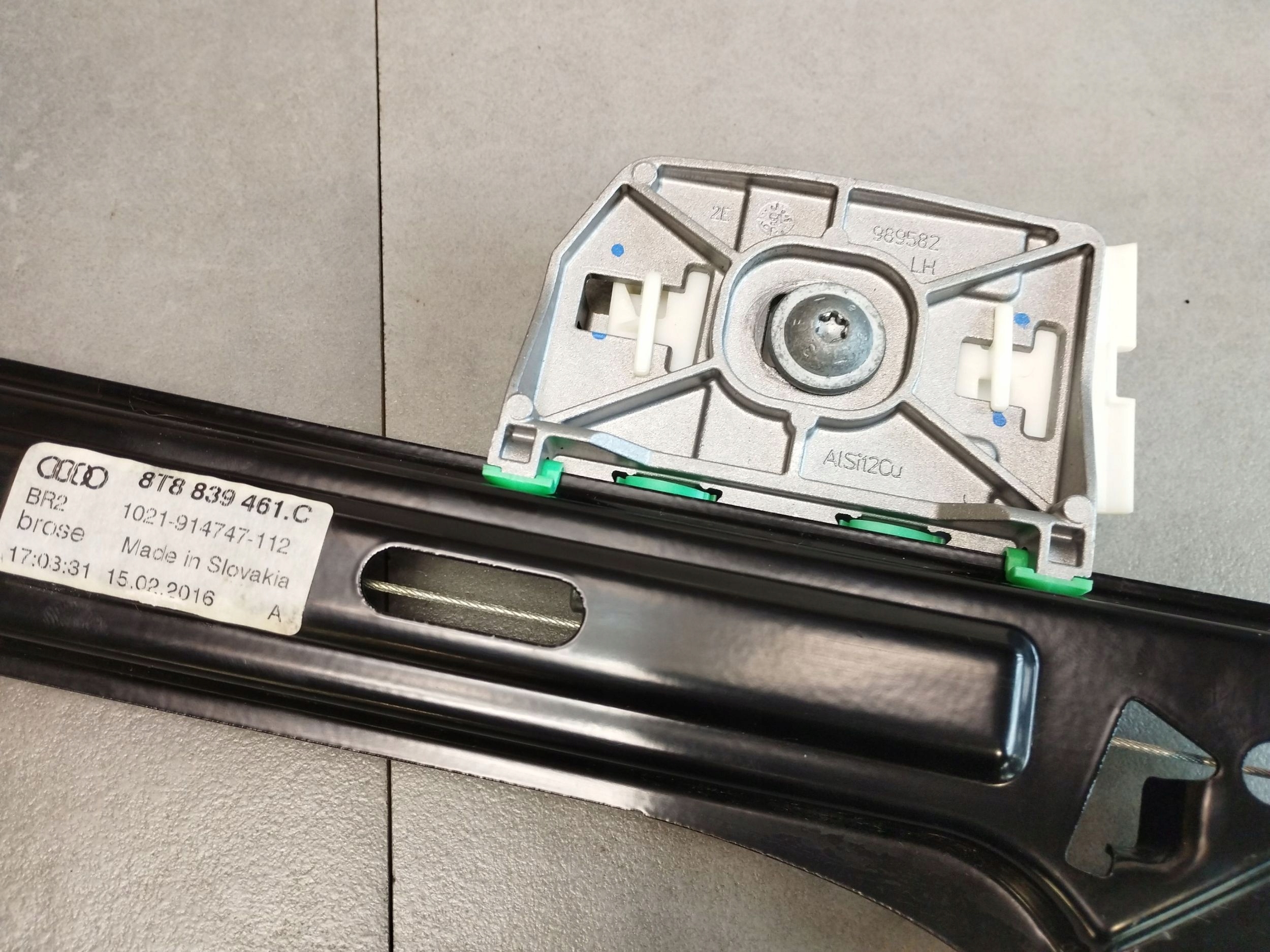 Audi A5 Sportback 8TA mechanism windows left rear part 8T8839461C