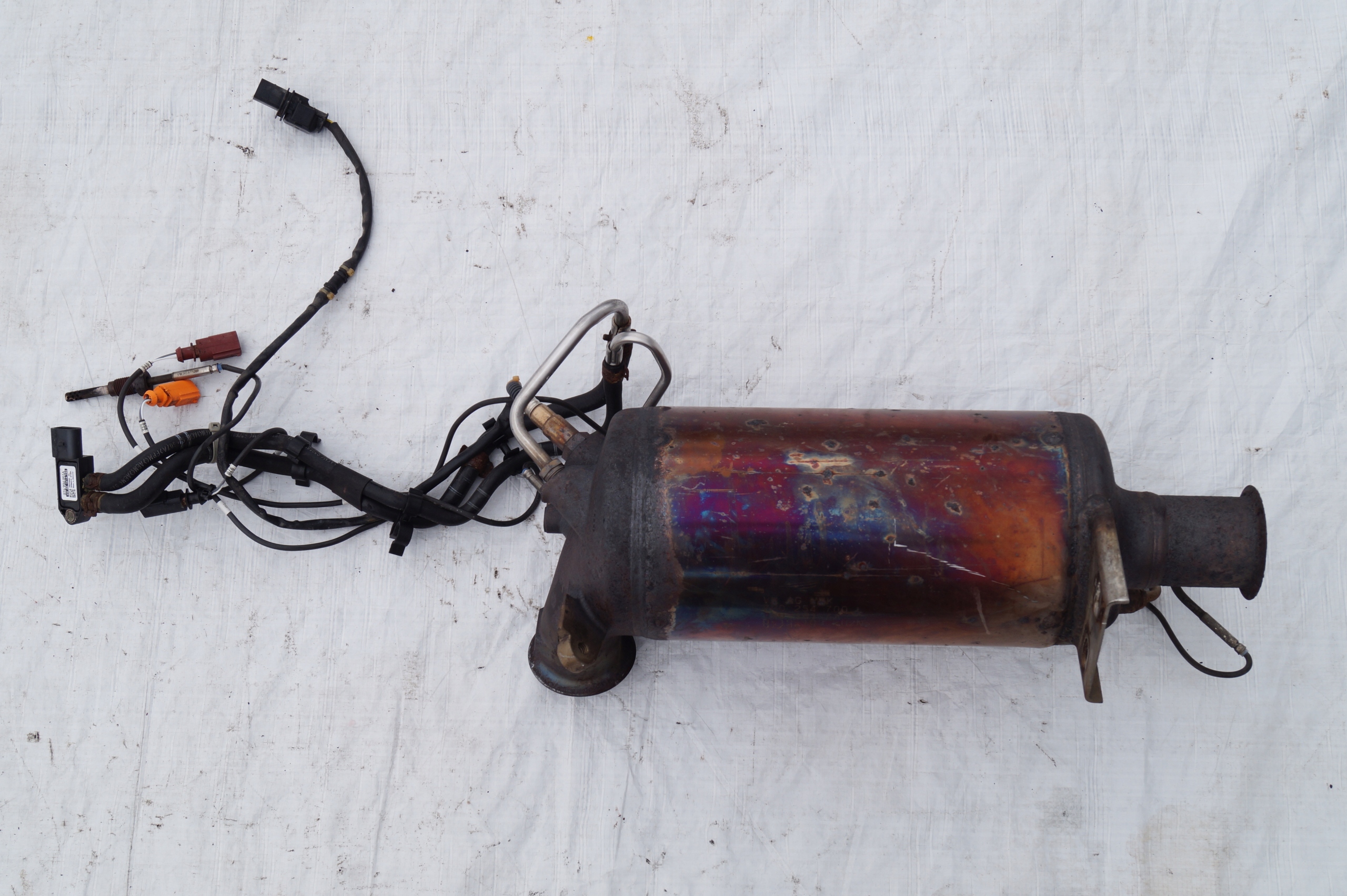 FILTR CZĄSTEK STAŁYCH DPF VW T5 2.5 TDI 7H0254700L Wersja Europejska